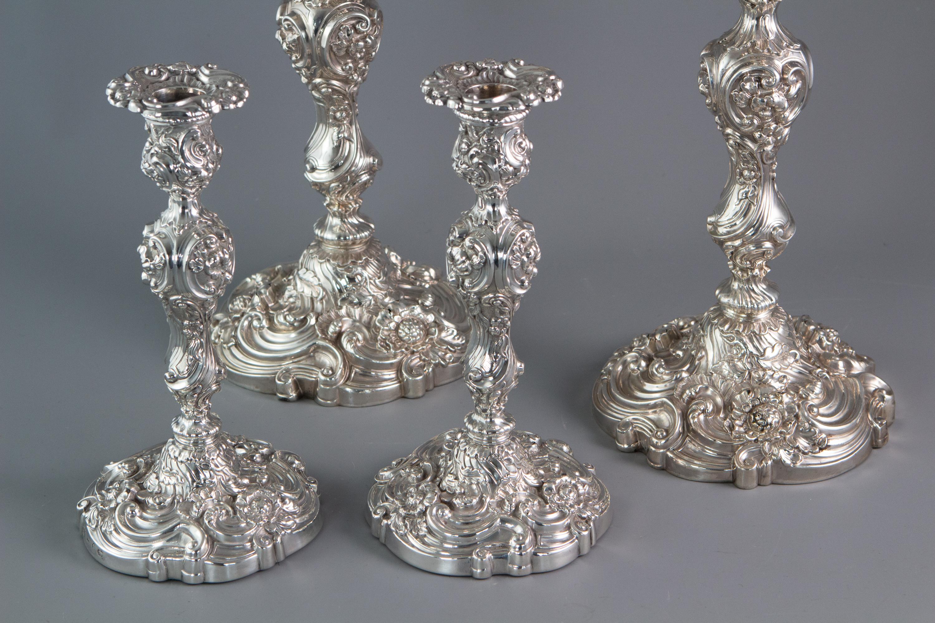 Regency Silver 3-Light Candelabra and Candlesticks Table Suite In Good Condition In Cornwall, GB