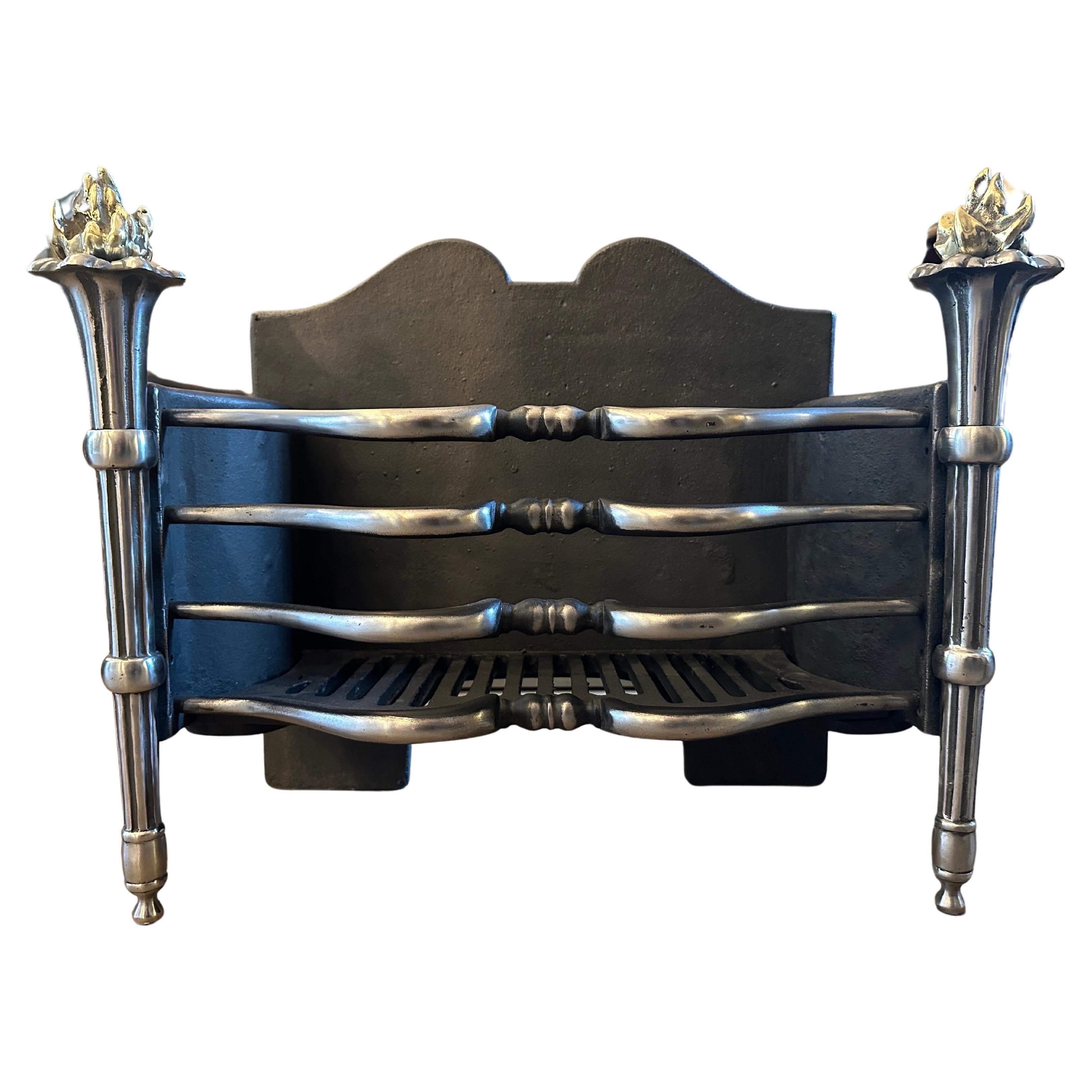Estilo Regencia  Rejilla inglesa antigua Cesta de fuego