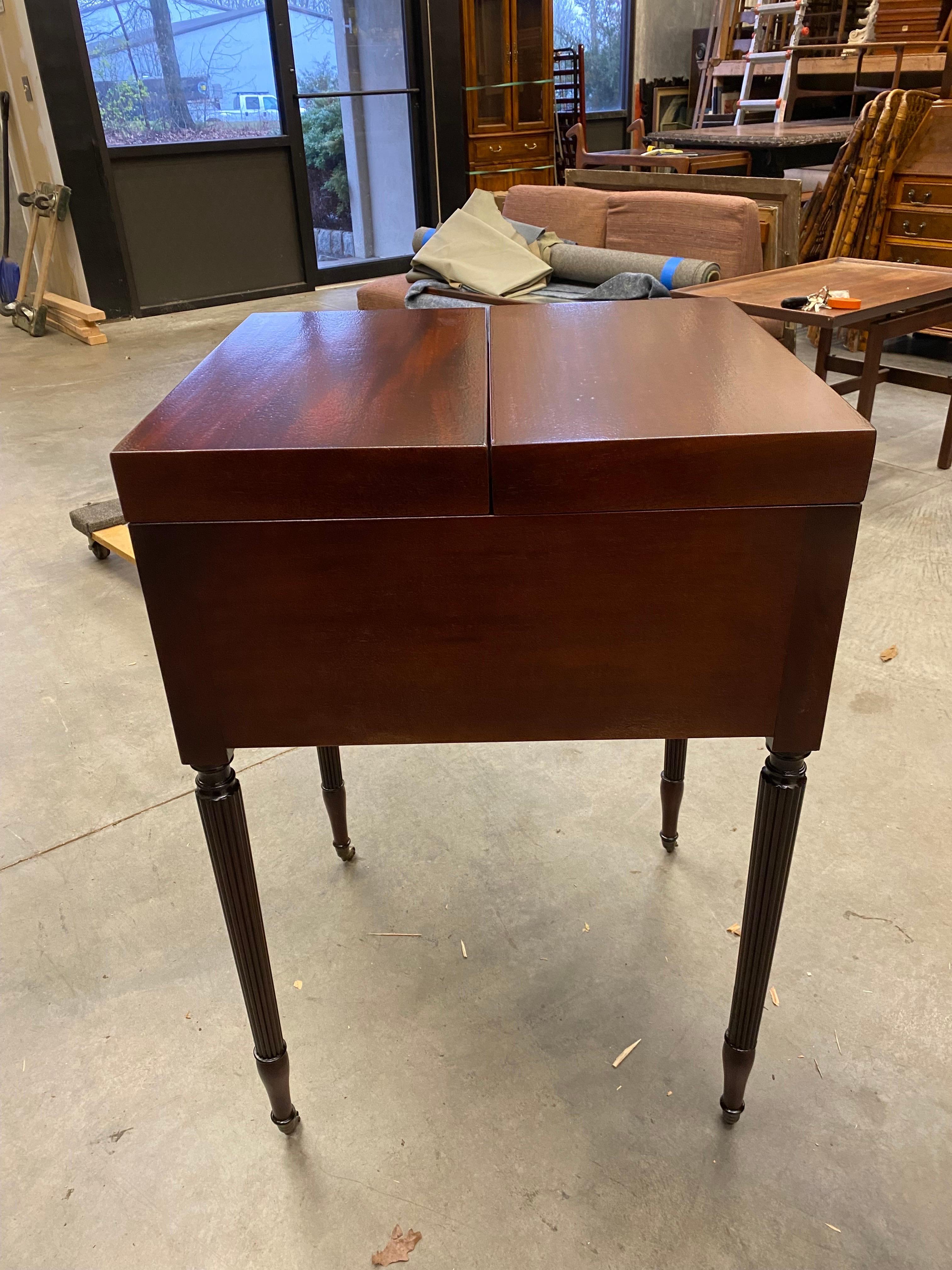 A Regency Style Carved Mahogany Beau Brummel Gentlemans Vanity Desk For Sale 2