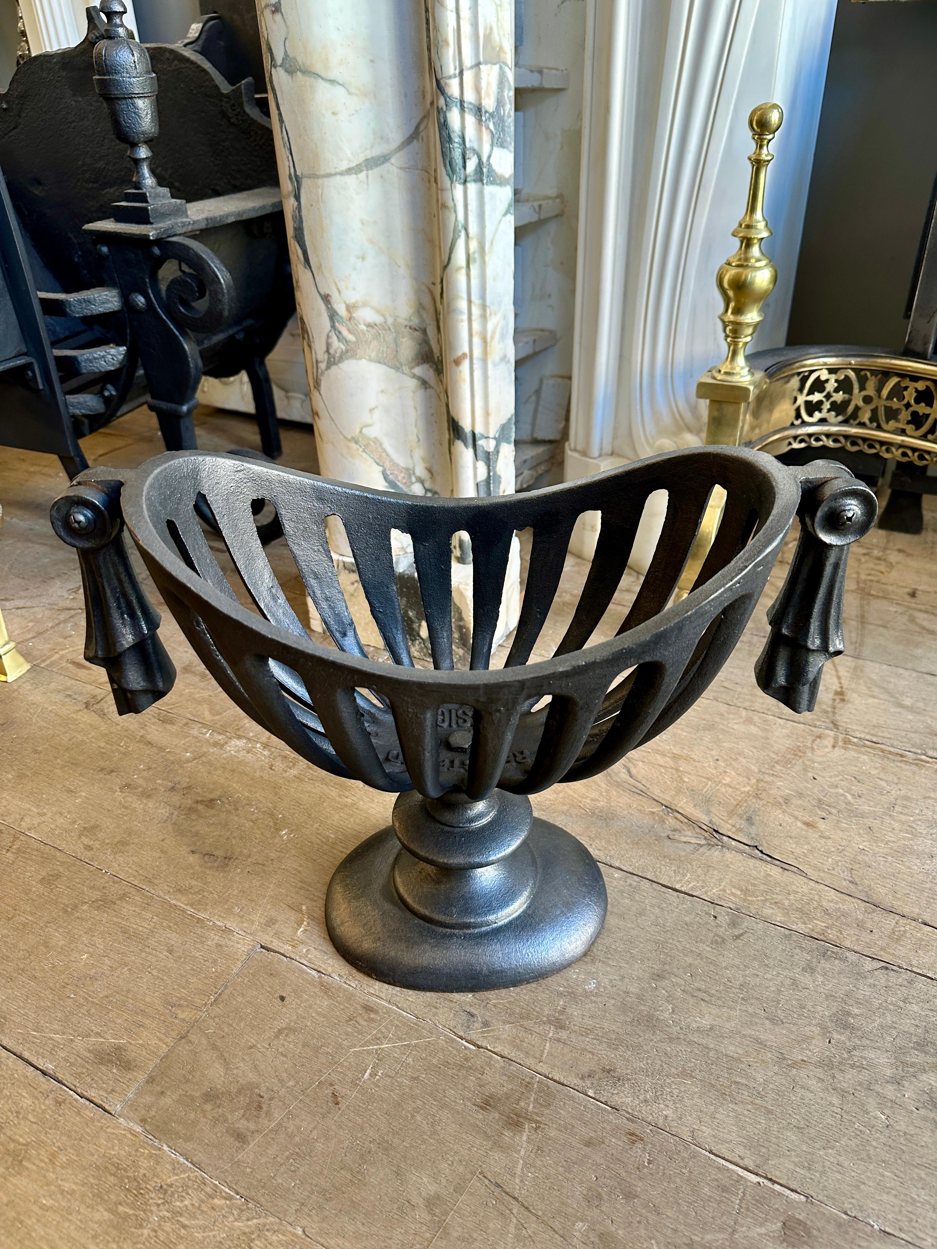A Regency Style Cast Iron Urn Fire Basket Grate 3