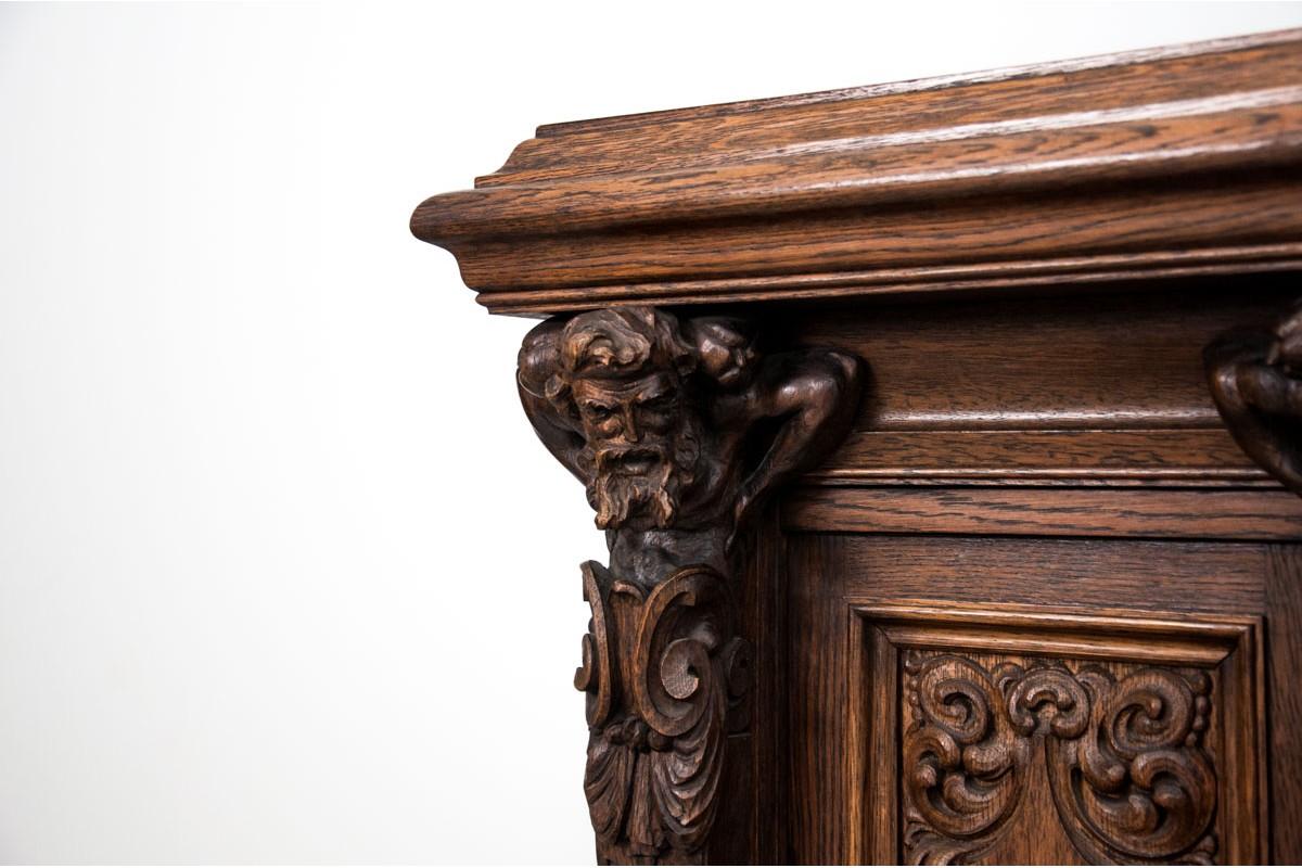 Renaissance Style Desk from the Late 19th Century 4