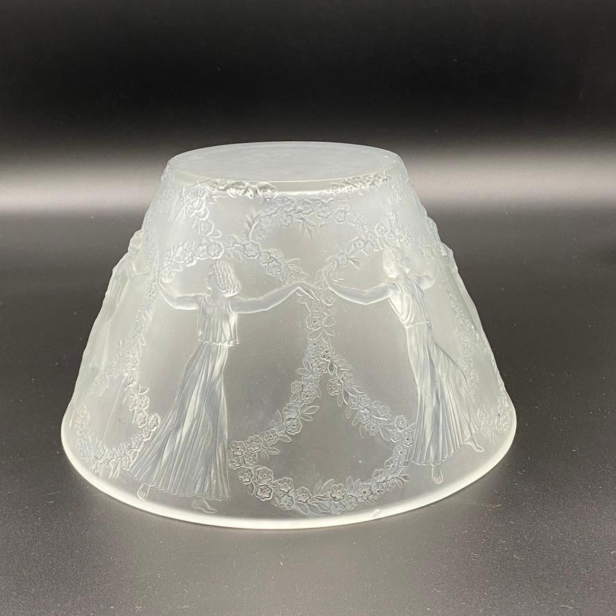 A Rene Lalique 6 dancers Glass  Table lamp 2