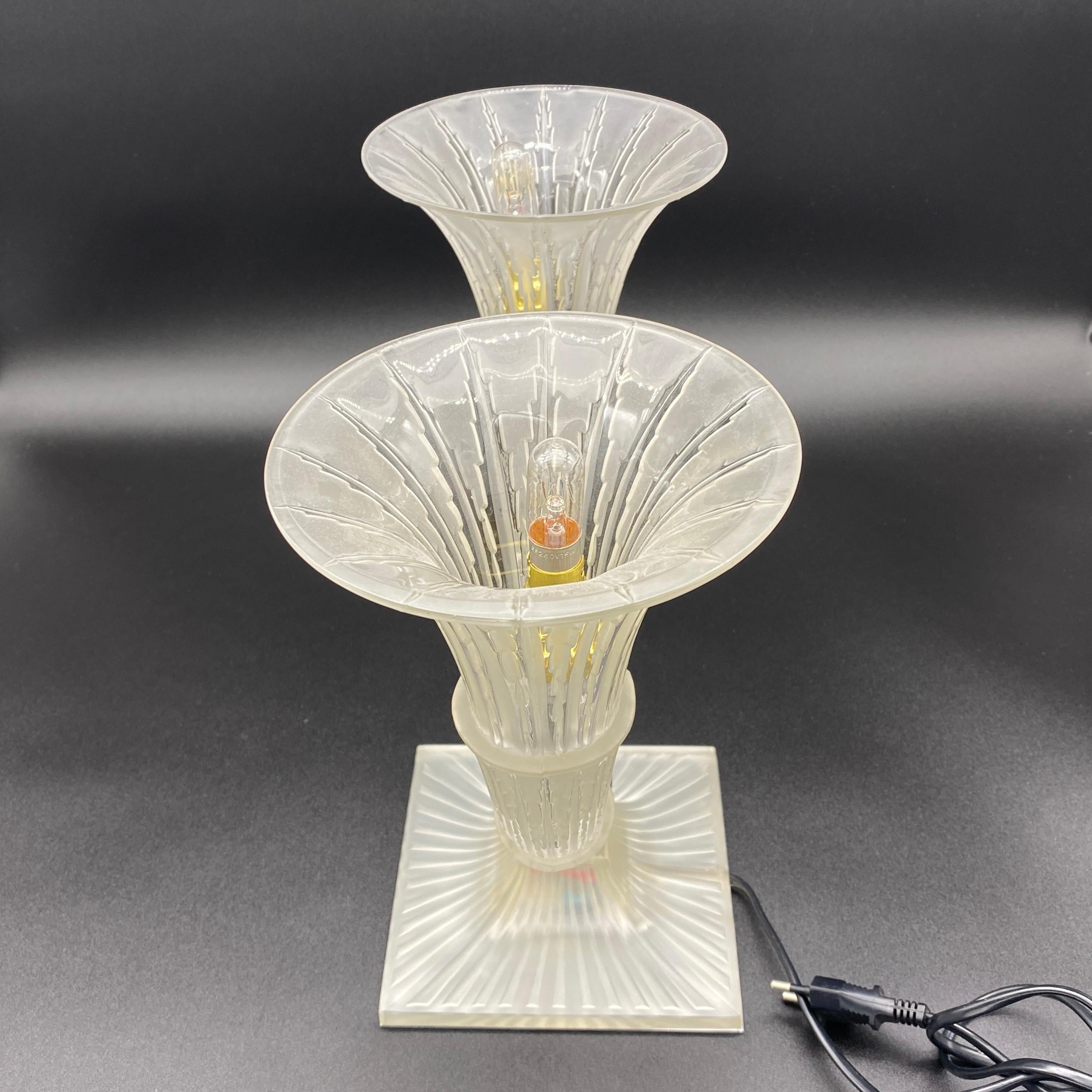 René Lalique Amsterdam Table Lamp 1