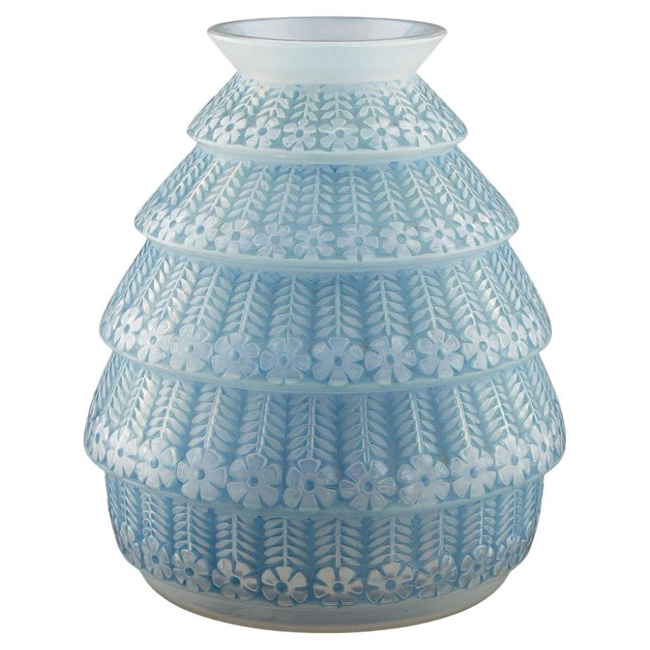 1923 René Lalique Lievres Vase in Frosted and Blue Stained Glass
