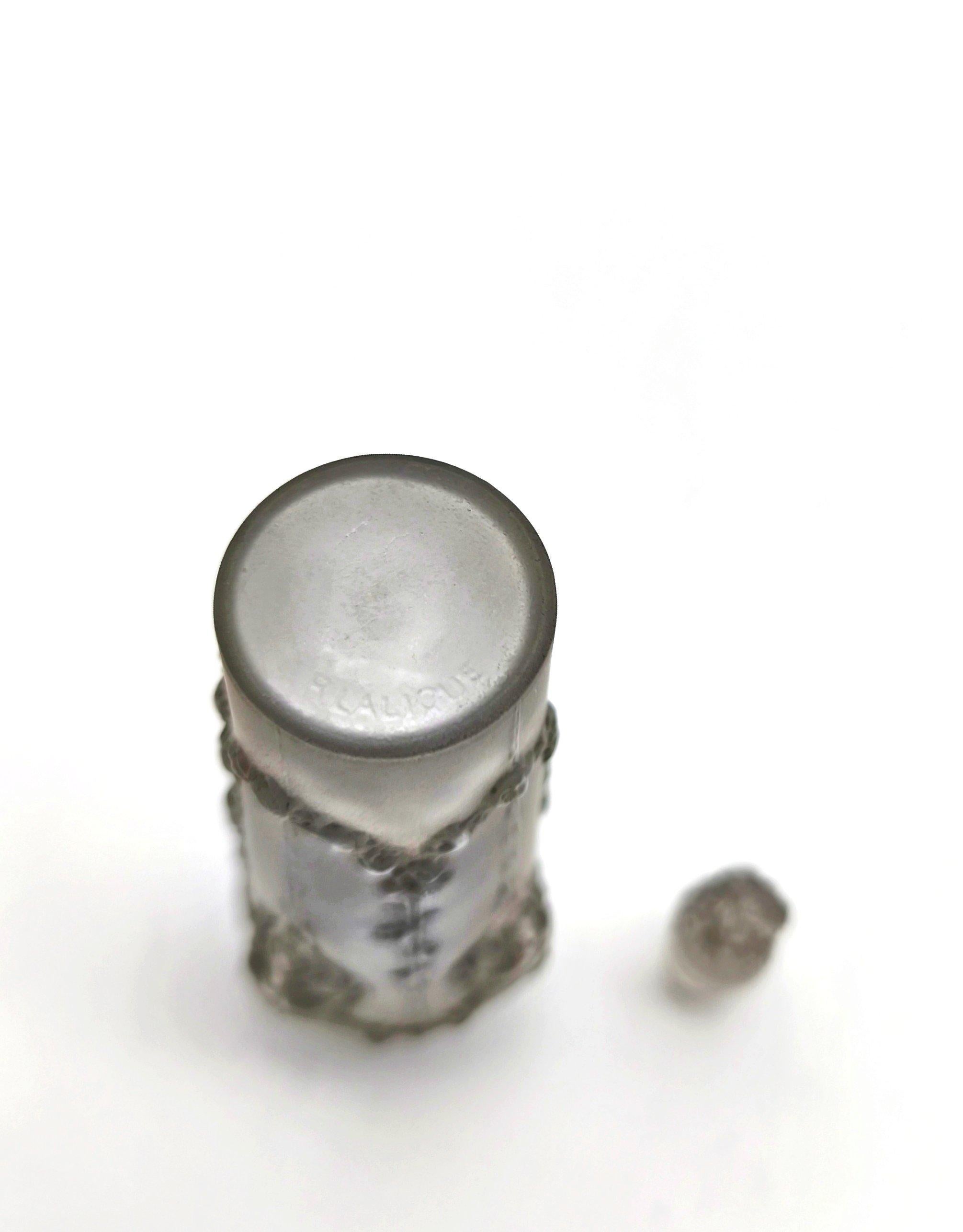 Frasco de perfume de cristal René Lalique 