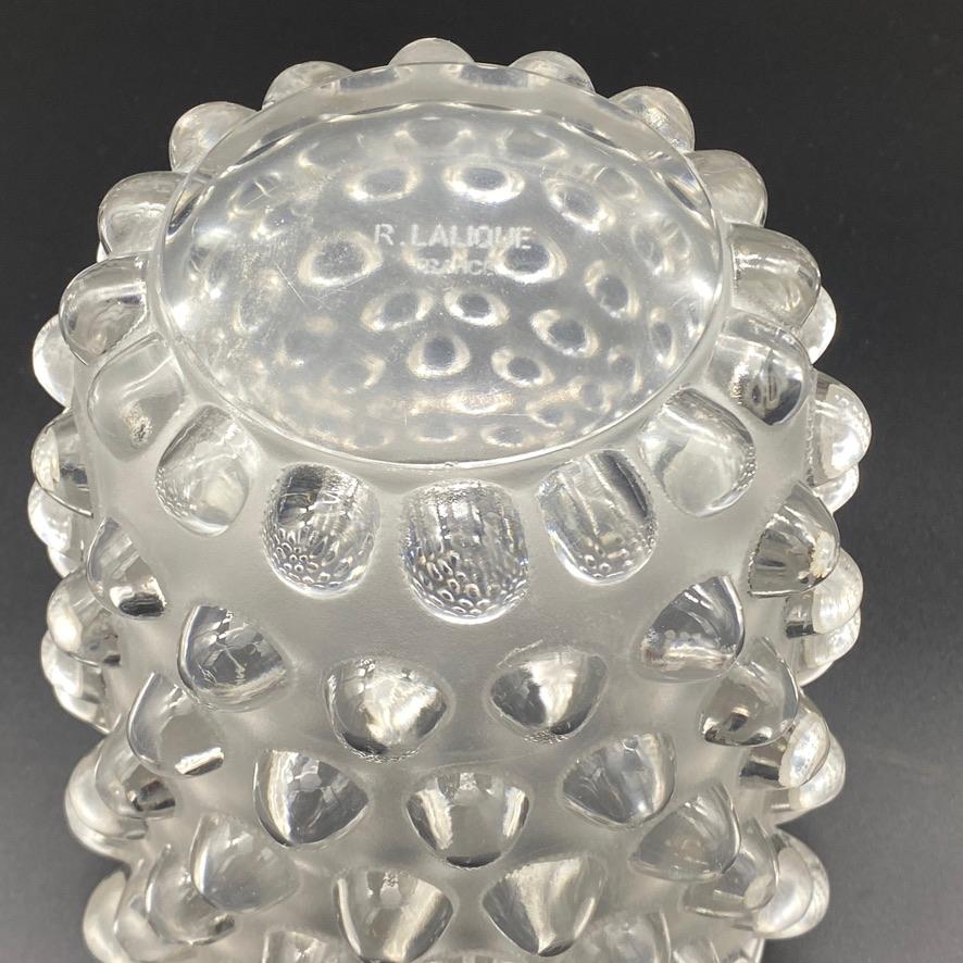 A Rene Lalique Mossi Glass vase  2