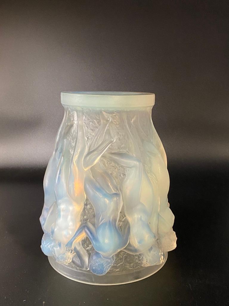 A René LALIQUE Opalescent Glass  Bacchantes Vase  For Sale 5