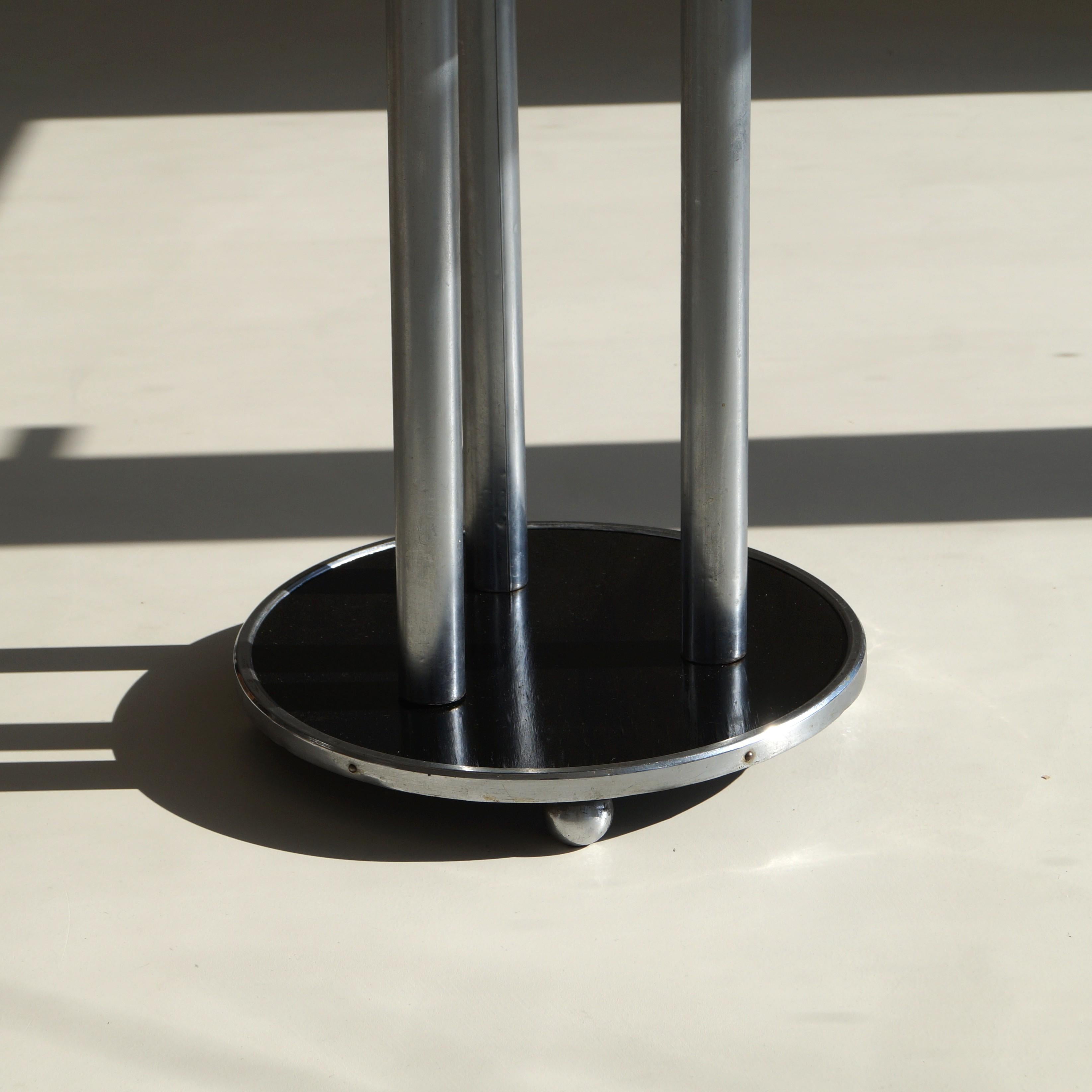 Inizio XX secolo Tavolino girevole, Bauhaus, anni '20-'30, Paesi Bassi in vendita