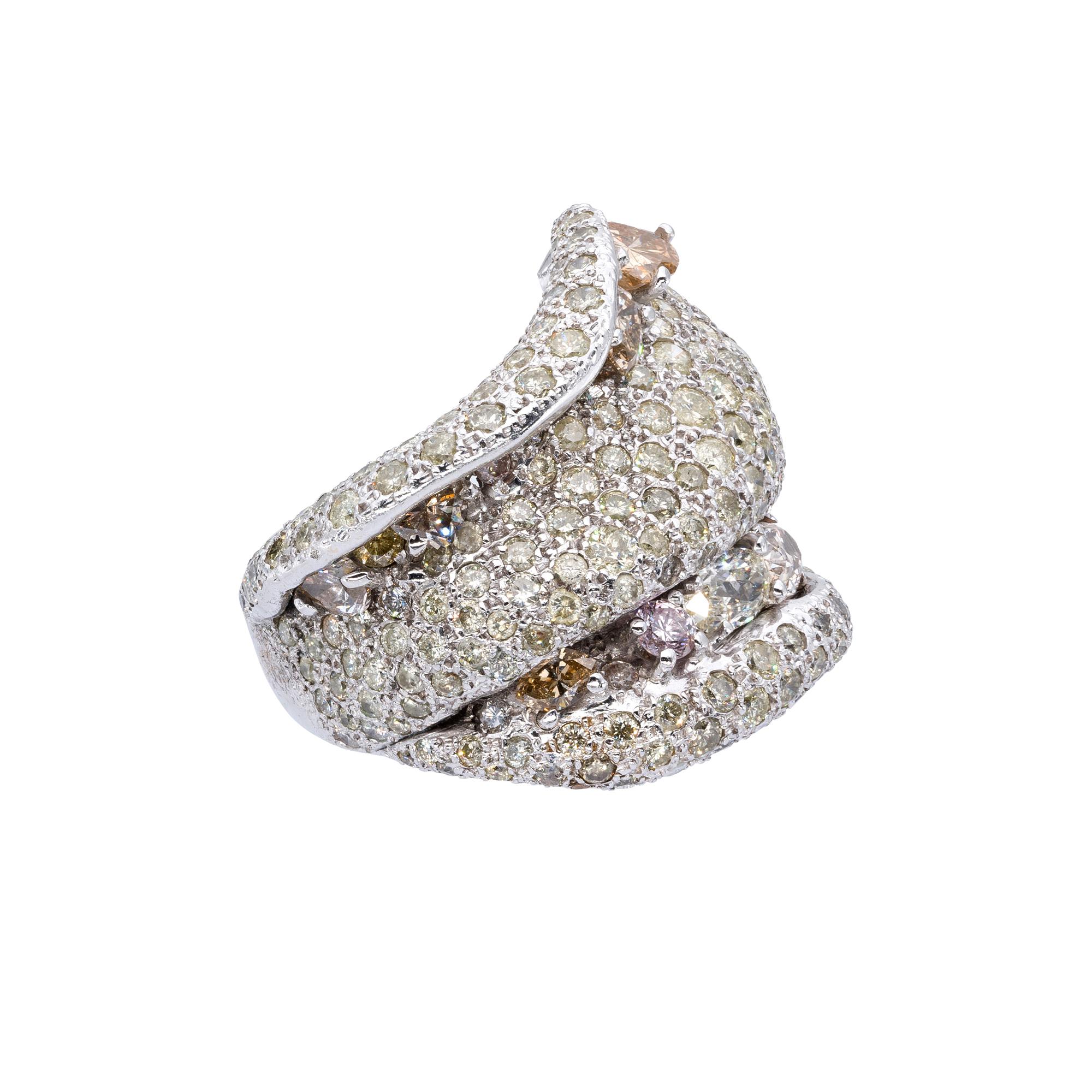Women's Ring from d'Avossa Masterpiece Rings Collection with Fancy Natural Diamonds For Sale