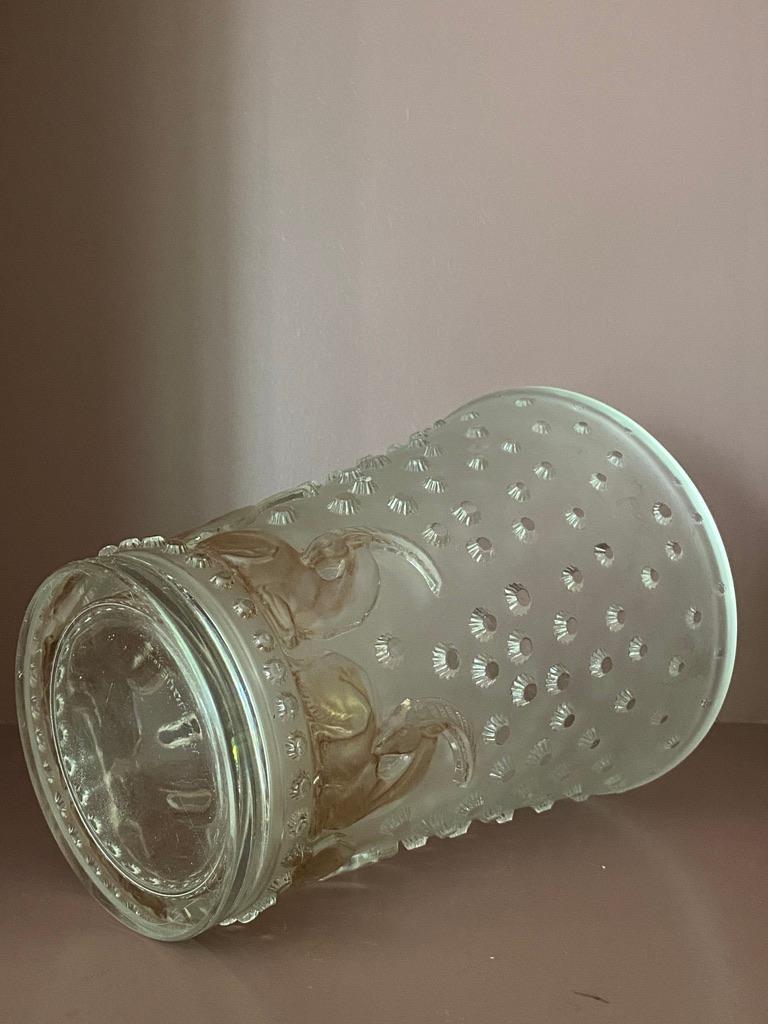 A R.Lalique Ajaccio  Glass Vase 1