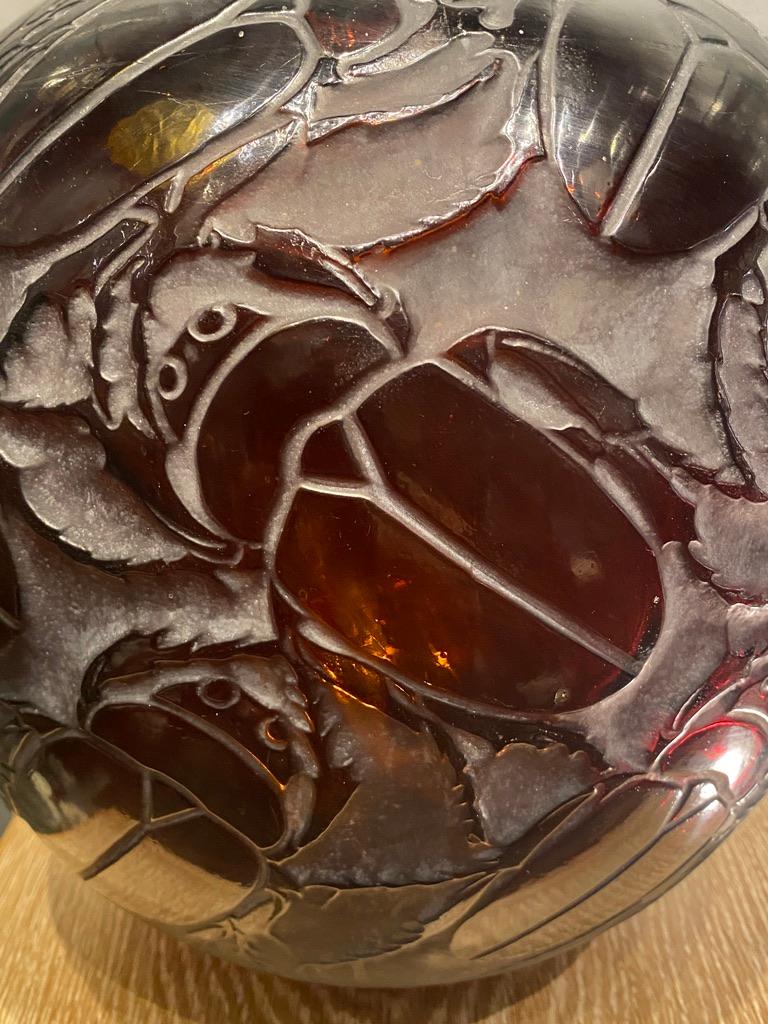 A R.Lalique Amber Glass Scarabs Vase 2
