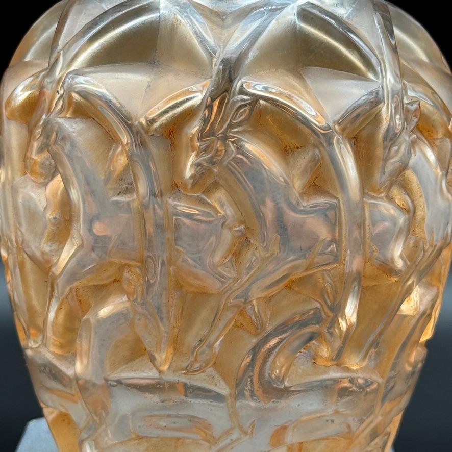French A R.Lalique  Art Deco Chamois Vase in Glass
