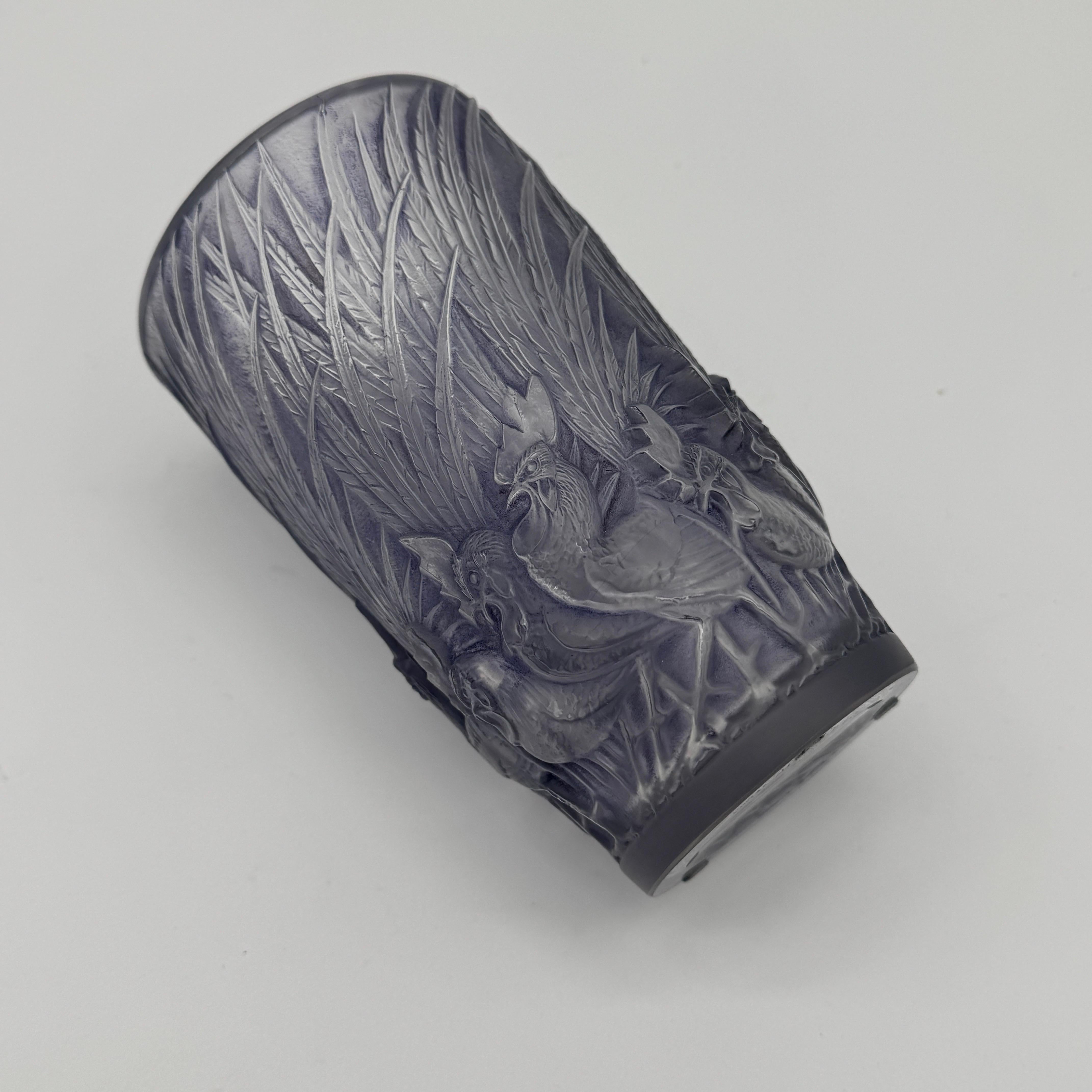 A R.Lalique Art Déco Coqs and Plumes Glass Vase For Sale 12