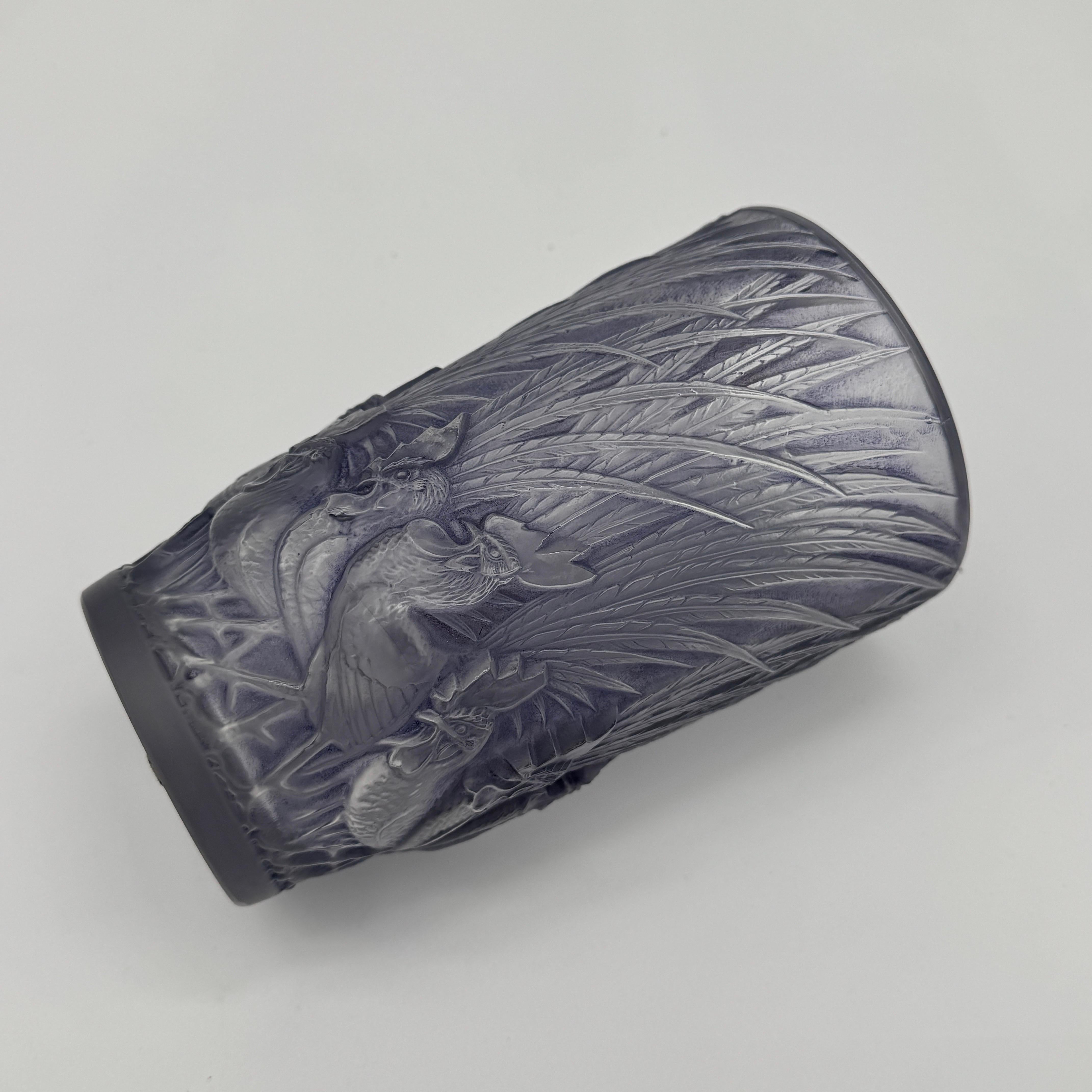 A R.Lalique Art Déco Coqs and Plumes Glass Vase For Sale 13