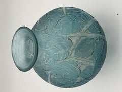 A R.Lalique Art Déco Milan Glass vase