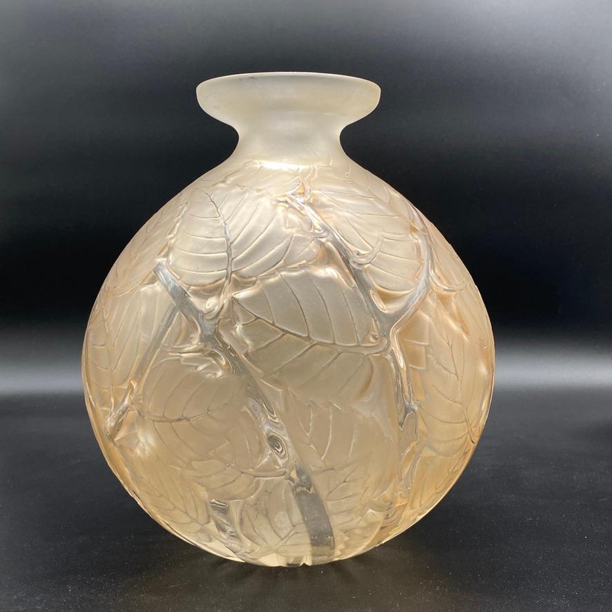 French A R.Lalique Art Deco  Milan vase with brown  patinated  white glass For Sale