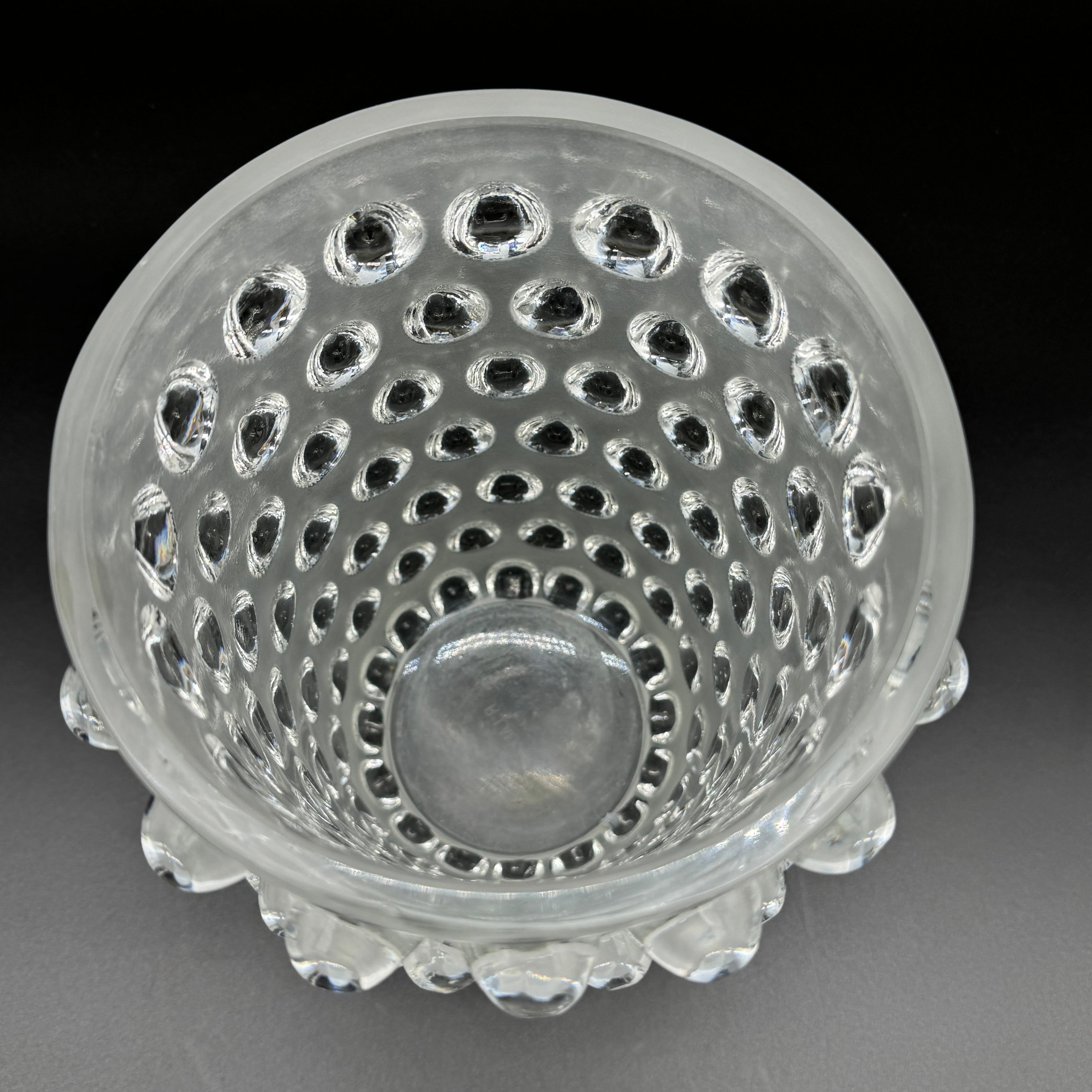 French A R.Lalique Art Deco Mossi Glass Vase