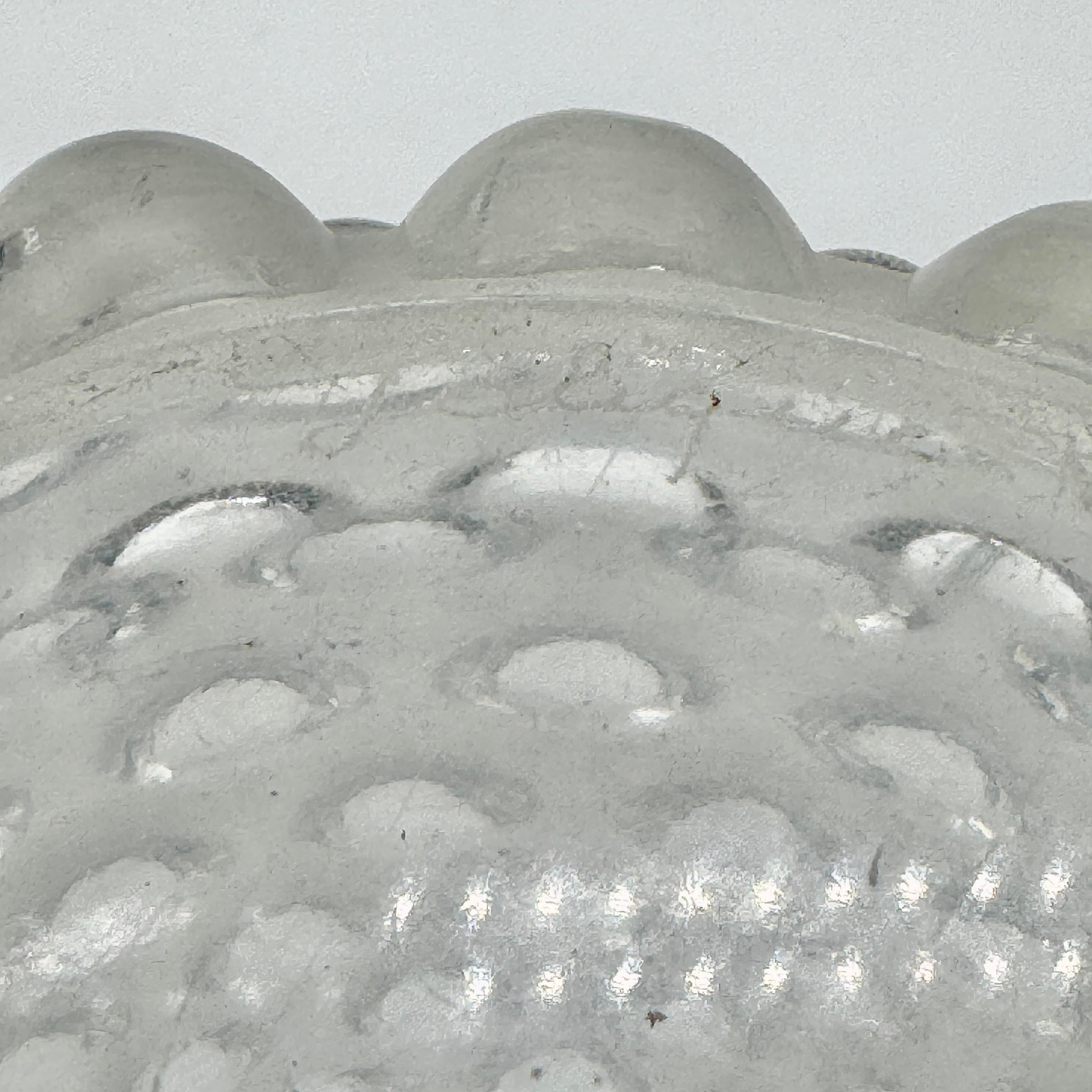à R.Lalique Vaso Mossi Art Déco in vetro bianco in vendita 2