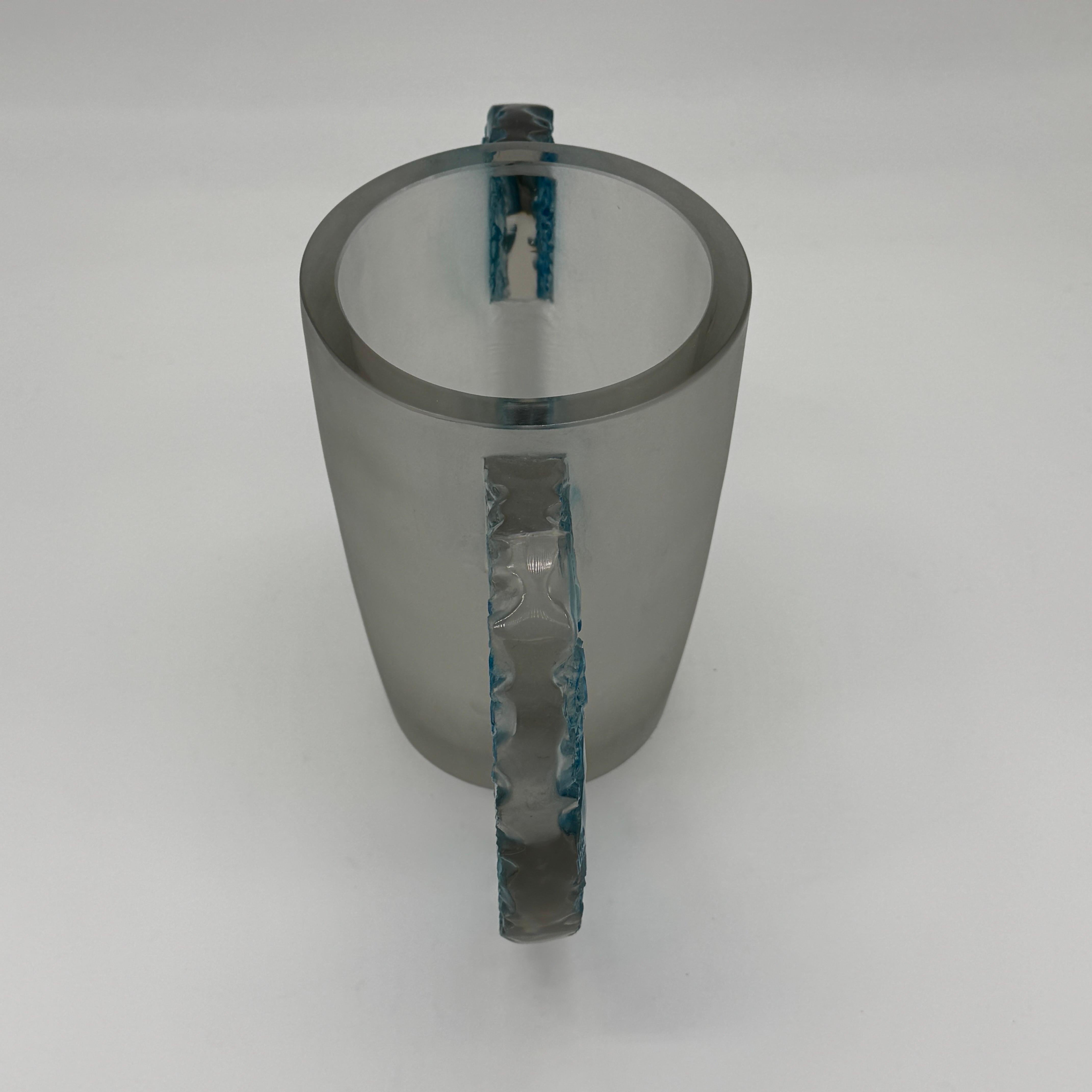 Molded A R.Lalique Art Déco Pétrarque Glass Vase For Sale