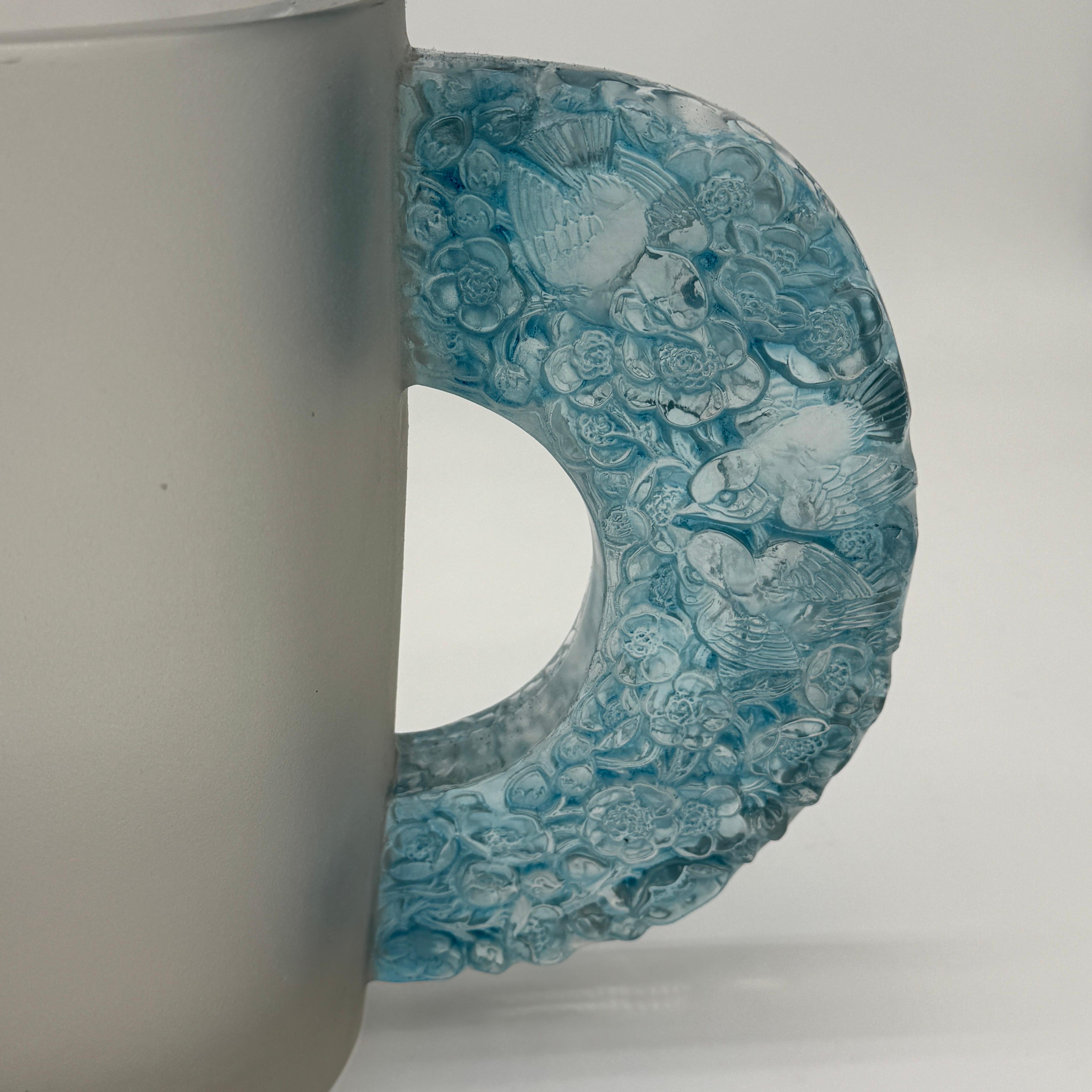 Early 20th Century A R.Lalique Art Déco Pétrarque Glass Vase For Sale