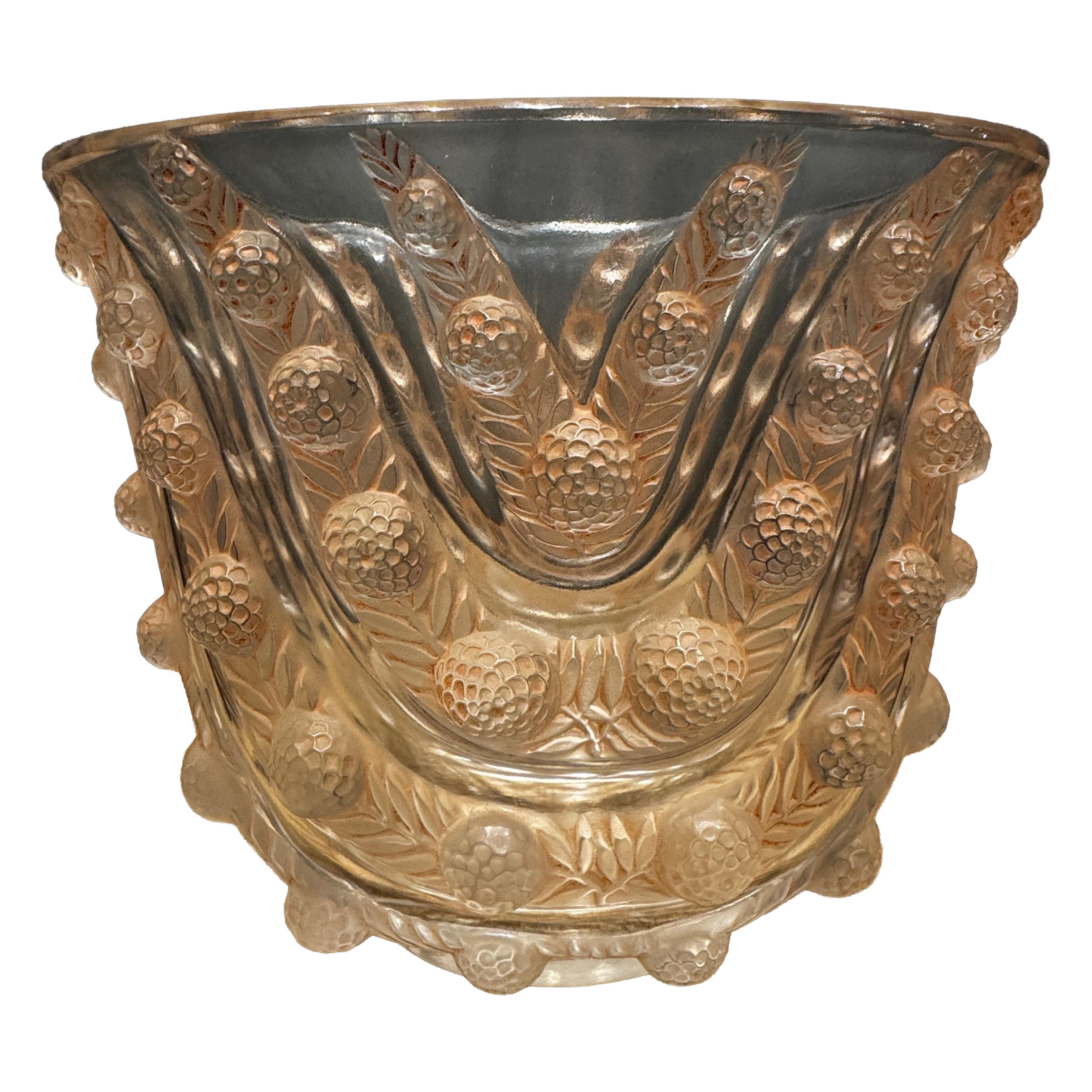 A R.Lalique Art Déco Vichy Glass Vase