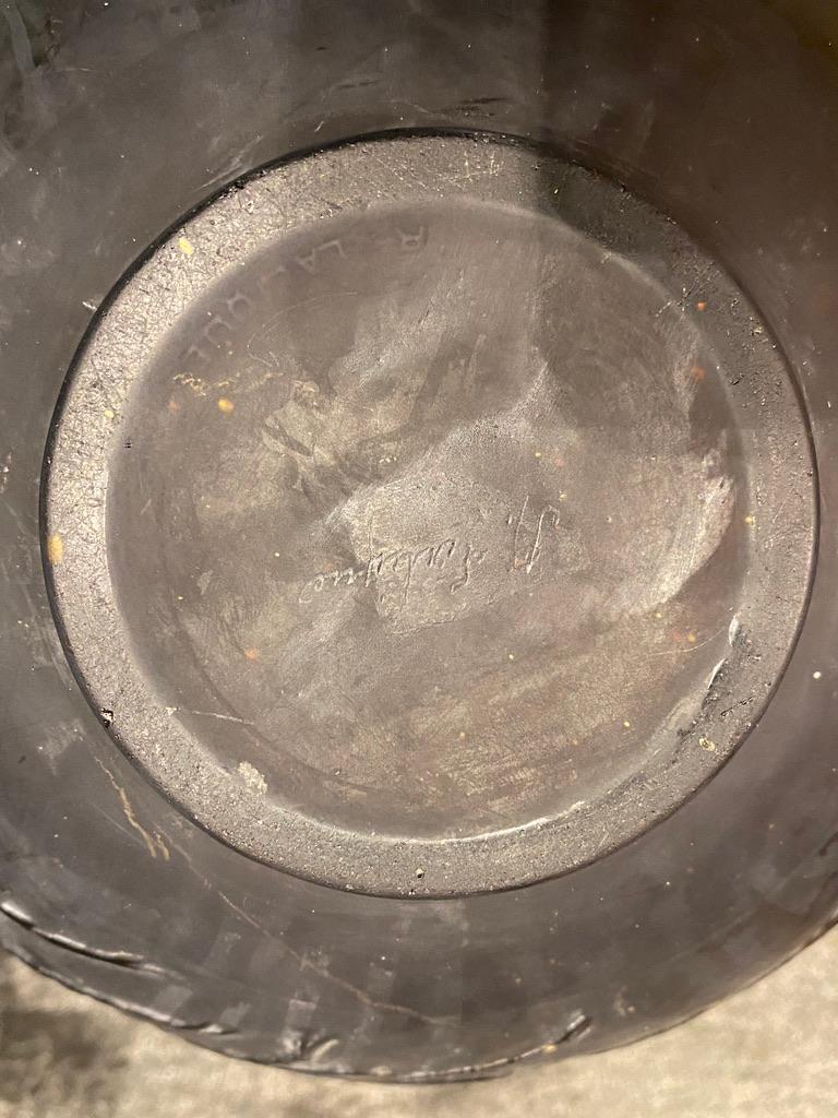 Inizio XX secolo A R.Lalique  Scarafaggio  vaso in marrone  Vetro colorato