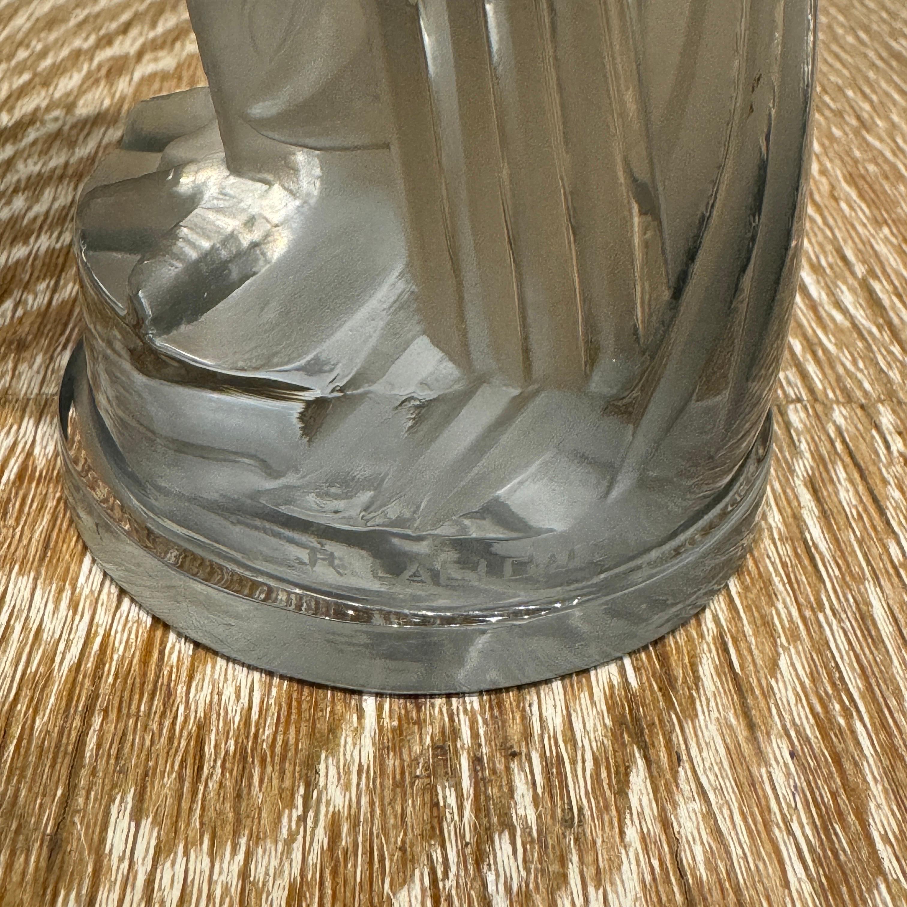 A R.Lalique Coq Houdan Car  Mascot In Excellent Condition In SAINT-OUEN-SUR-SEINE, FR
