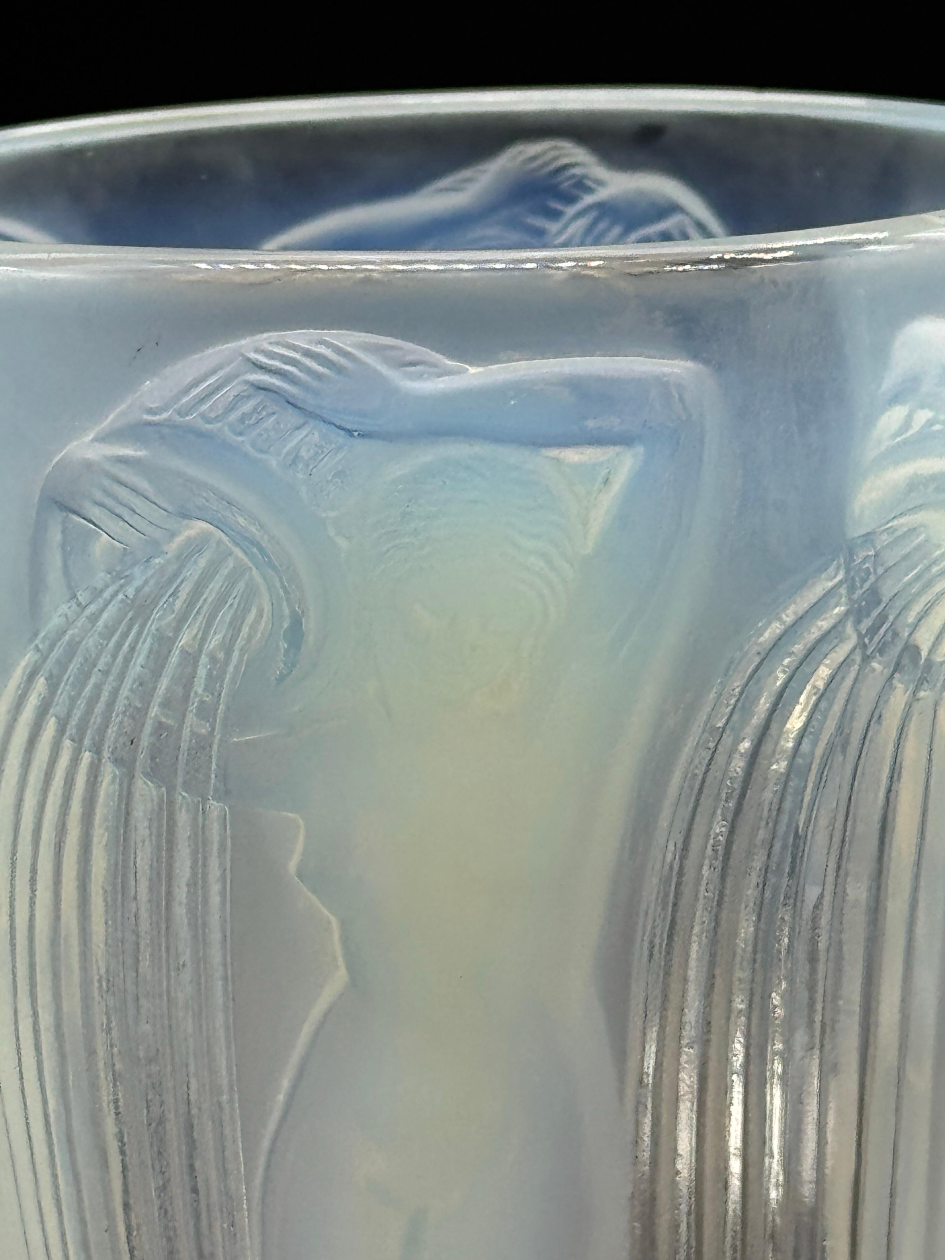 Un vaso di vetro R&R ART Lalique Danaïdes Art Déco in vendita 2