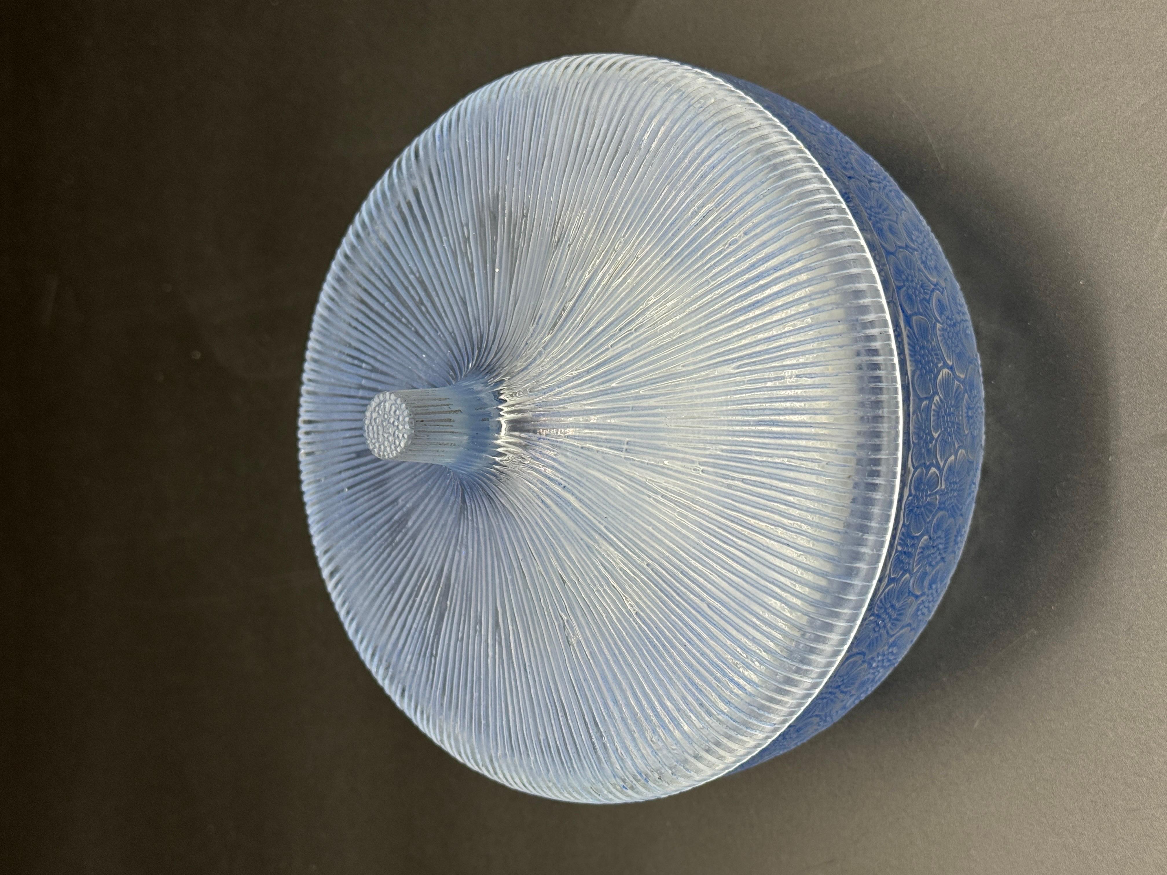 French A R.Lalique Eglantines Art Deco Glass Boxes