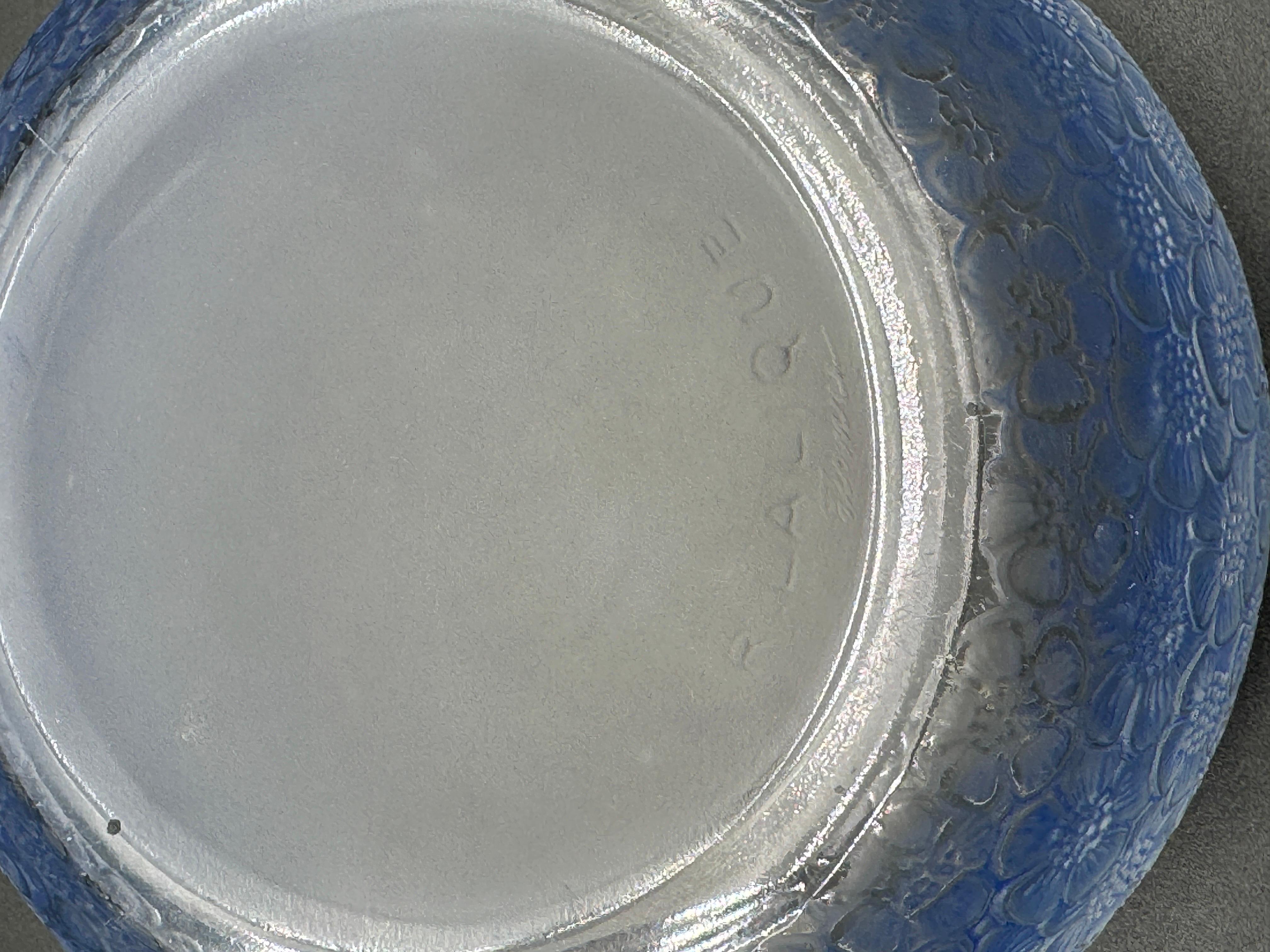 A R.Lalique Eglantines Art Deco Glass Boxes 1