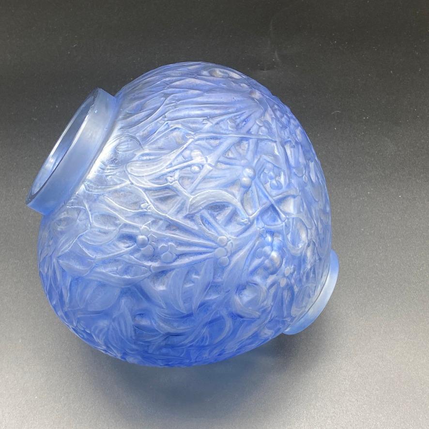 Early 20th Century A R.Lalique Gui Vase