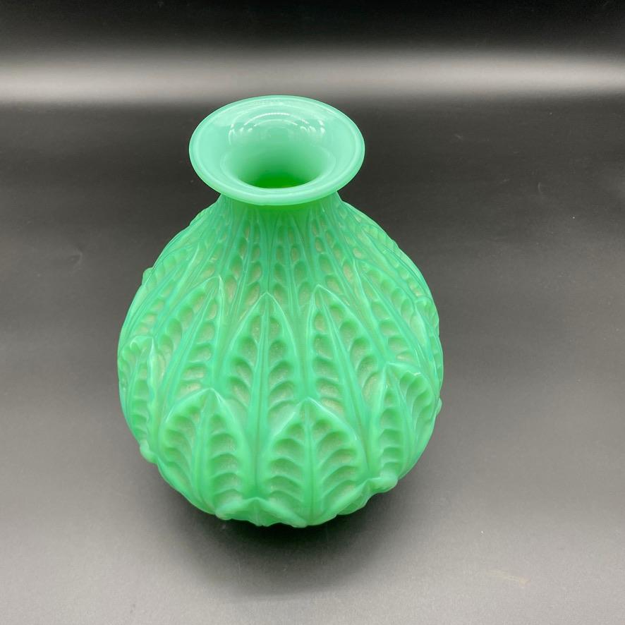 French A R.Lalique Jade Malesherbes vase  For Sale
