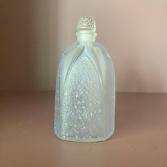 A R.Lalique Lilac Perfume Bottle