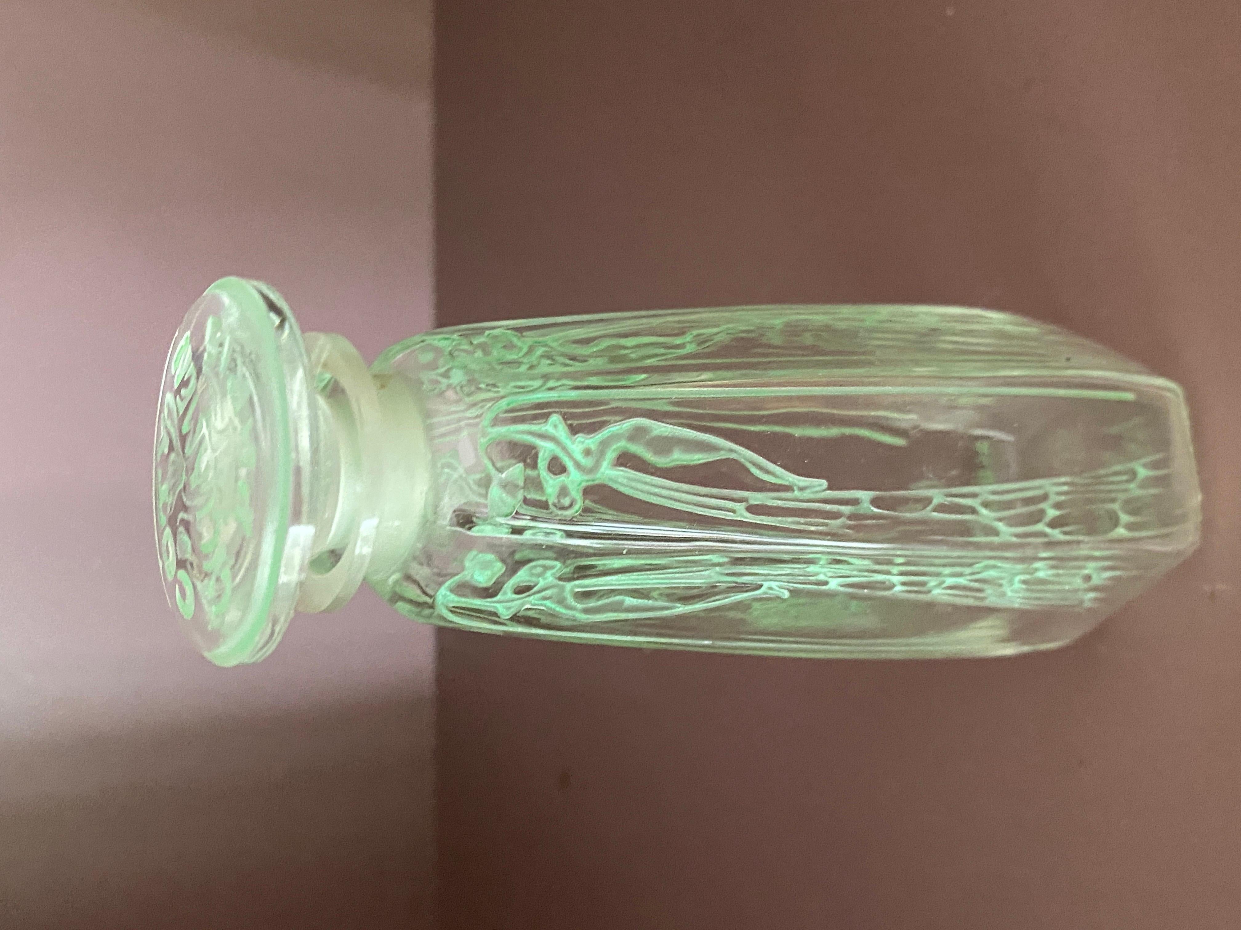Bottiglia di profumo Cyclamen di R.Lalique in vendita 2