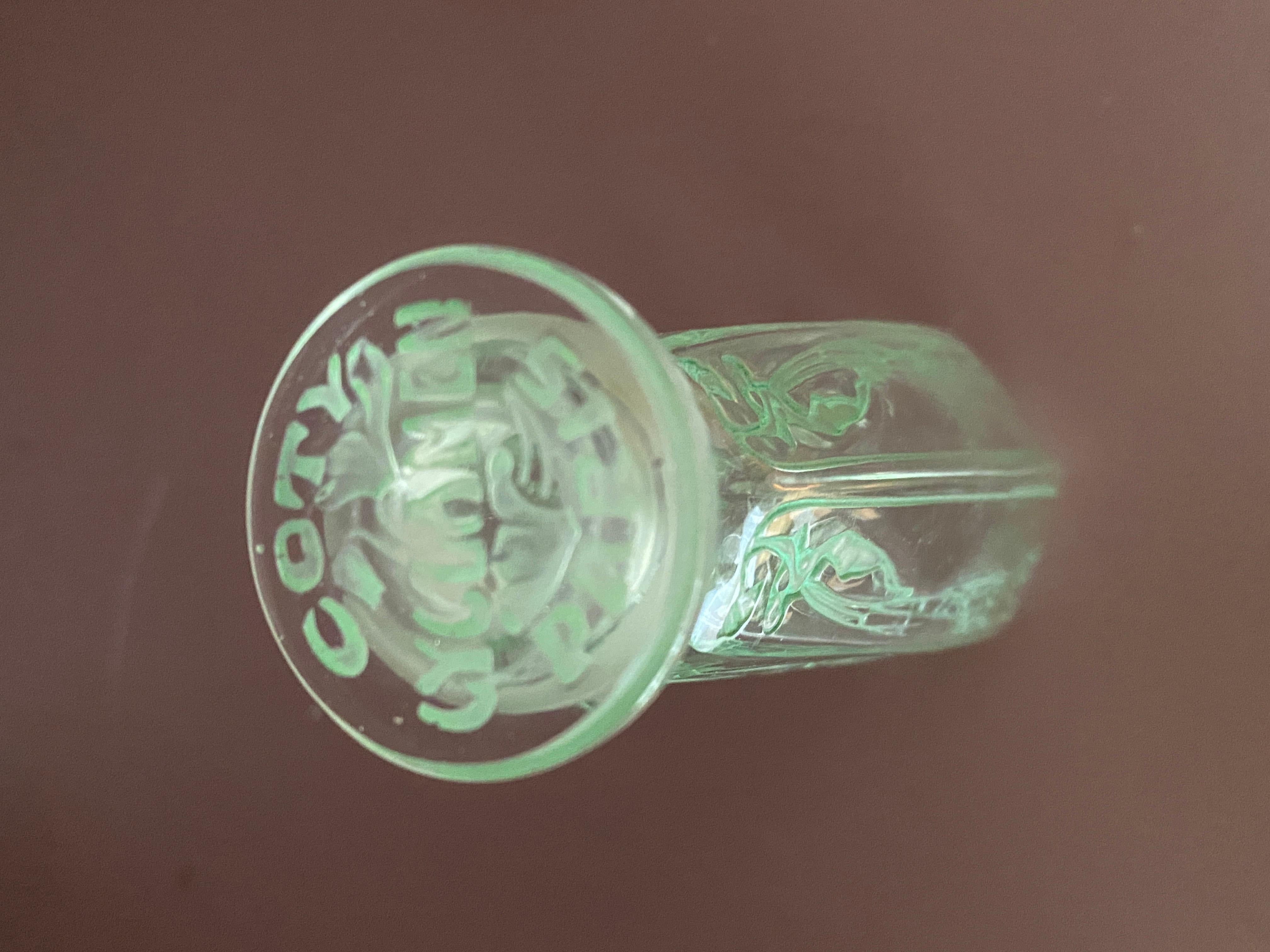 Stampato Bottiglia di profumo Cyclamen di R.Lalique in vendita