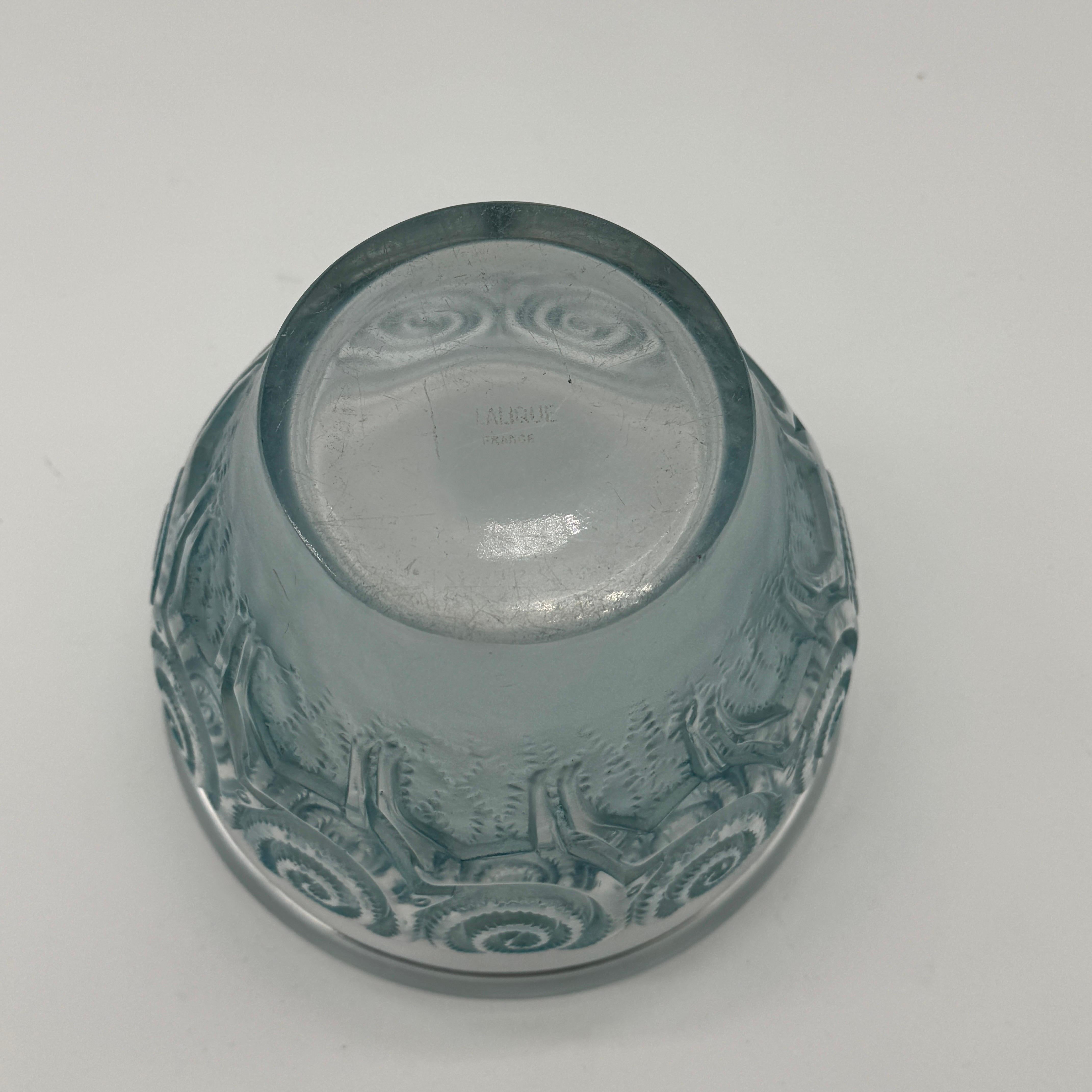 Un vaso in vetro Art Déco R&R ART di Lalique Rennes in vendita 1