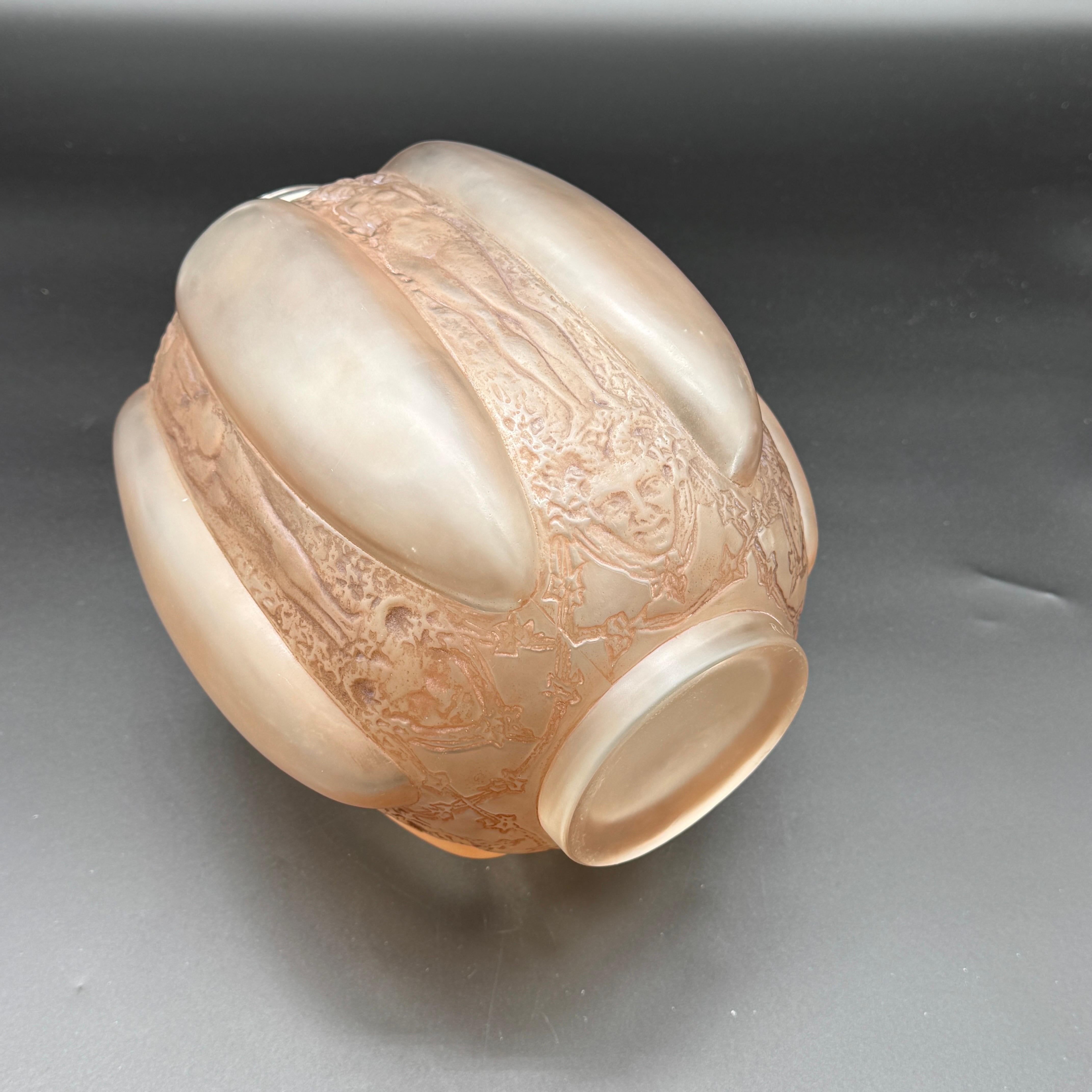 A R.Lalique Six Figurines and Masks Glass Vase 3