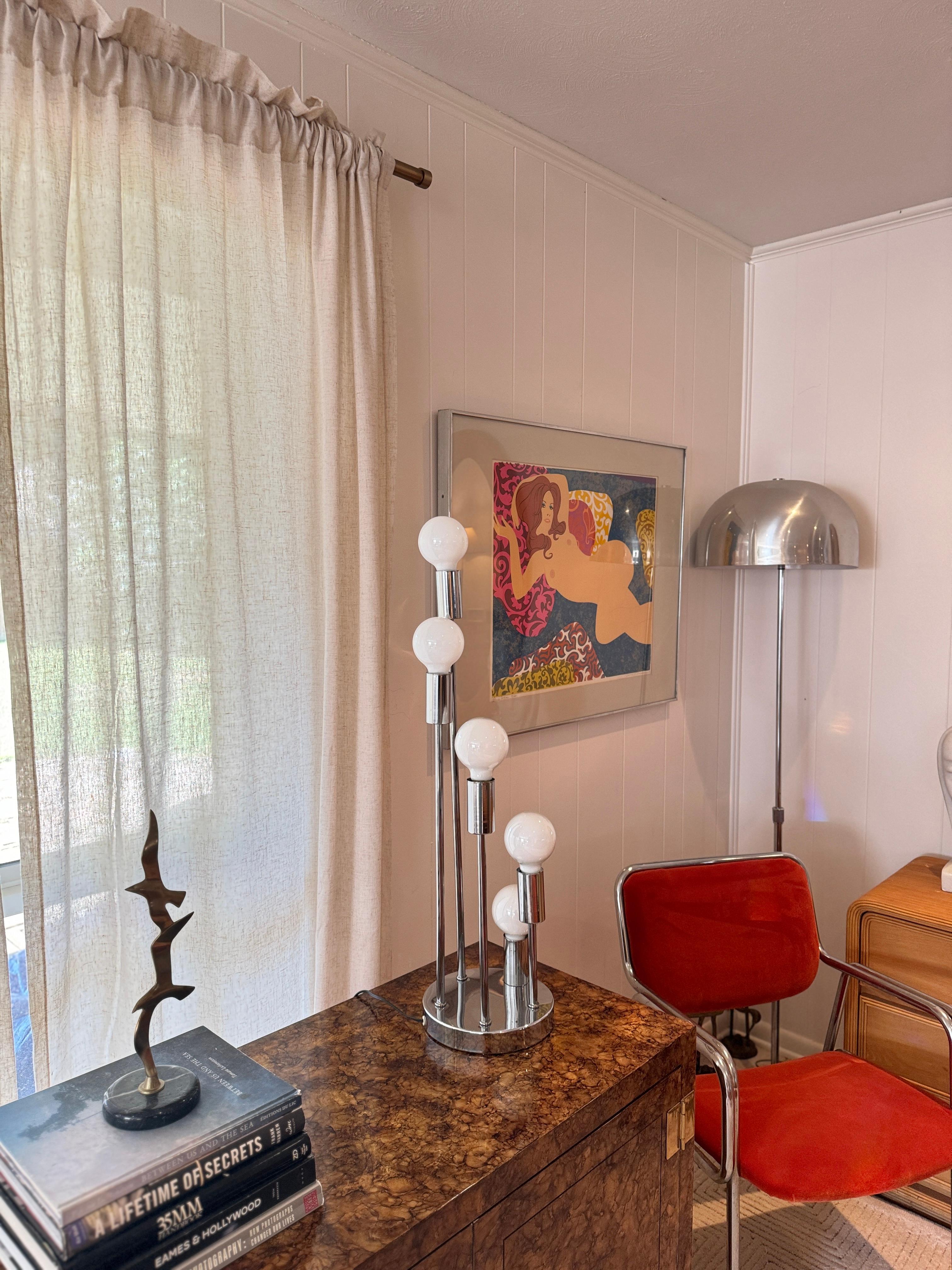 Mid-Century Modern A Robert Sonneman Style waterfall table lamp, circa 1960s
