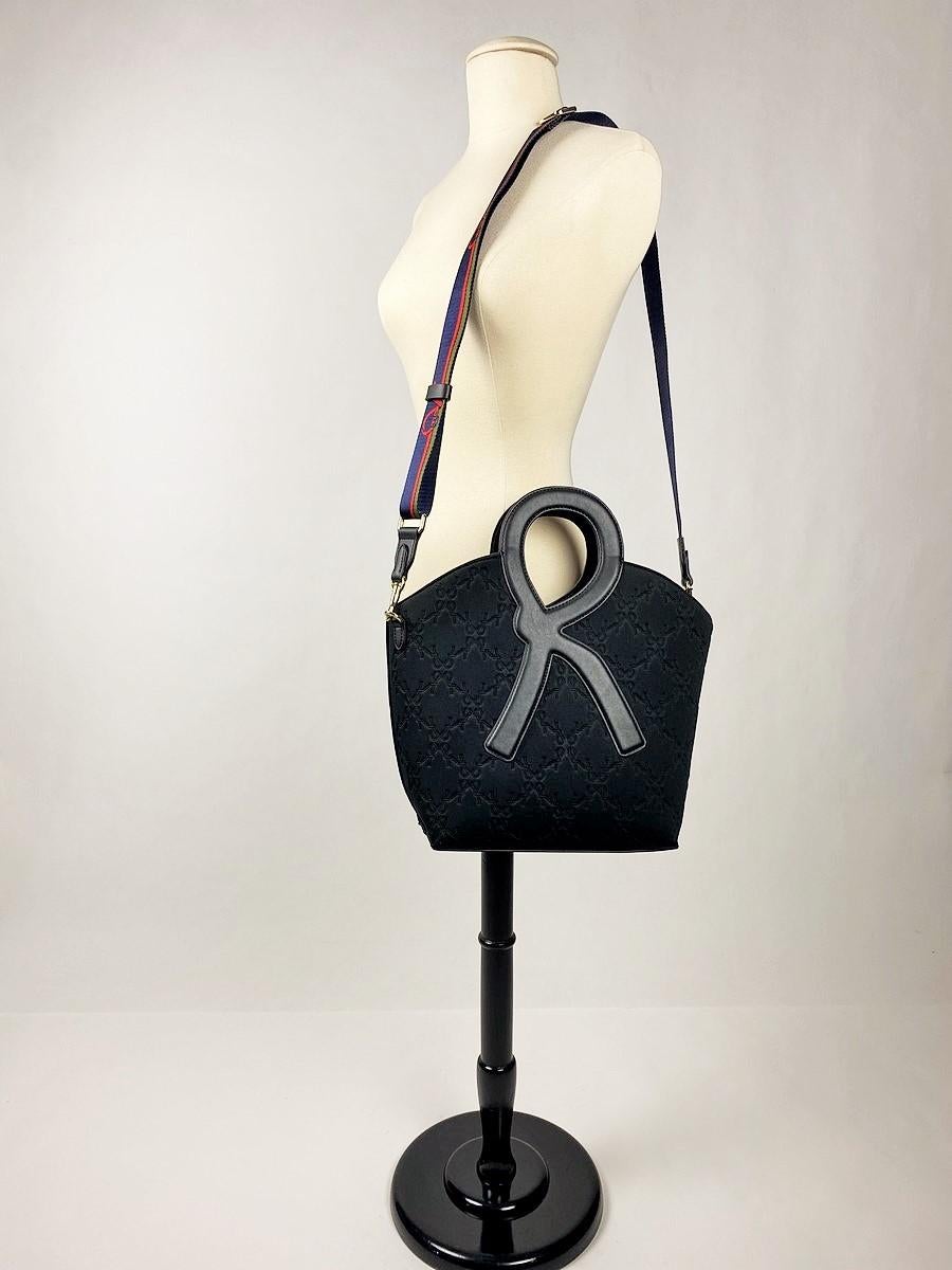A Roberta di Camerino Handbag As New Condition Circa 2015 6