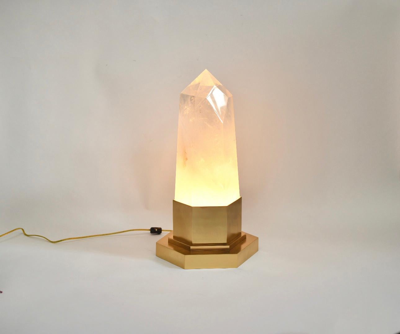 Lampe obélisque en cristal de roche par Phoenix en vente 2