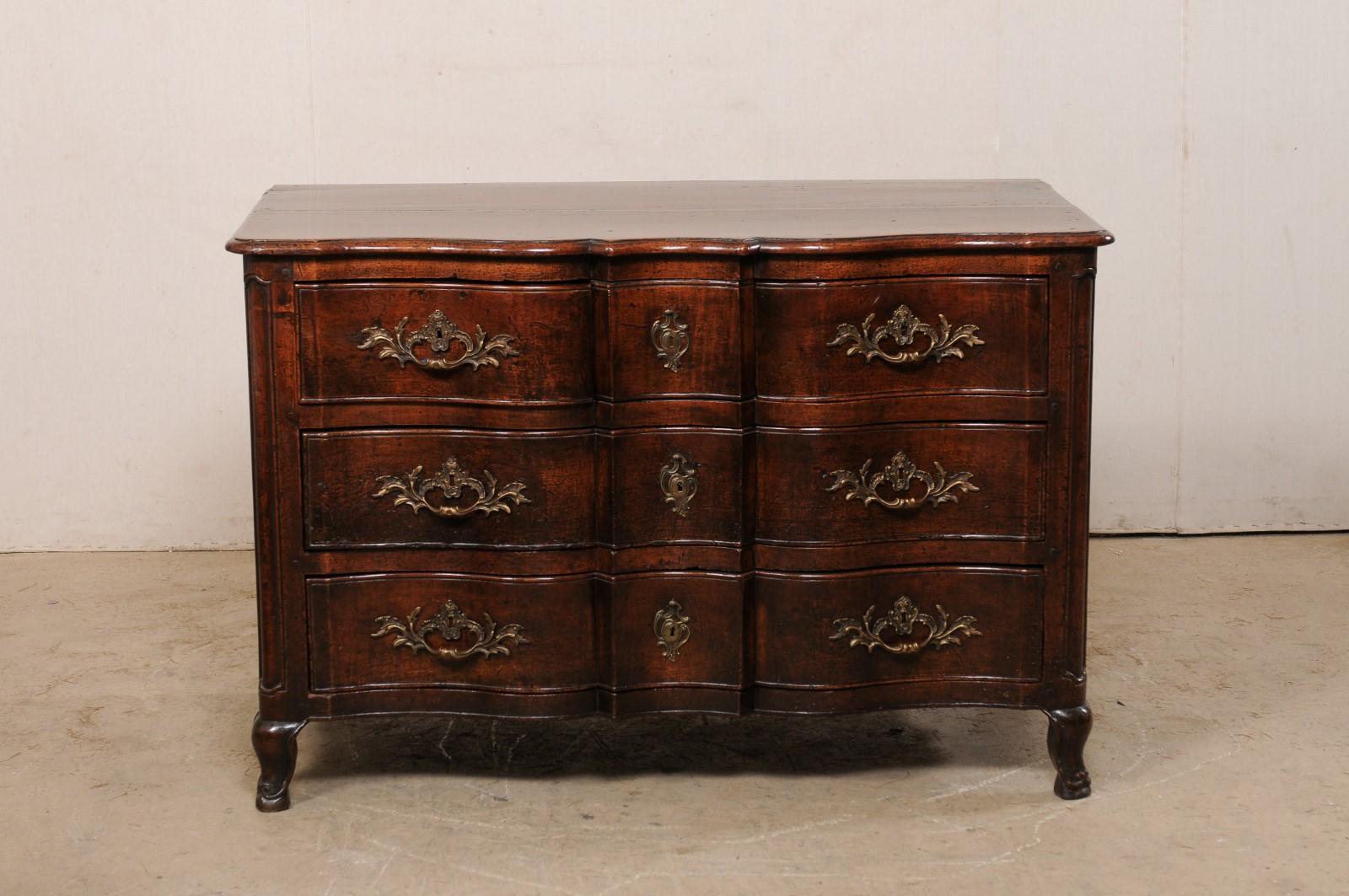French Rococo Period Serpentine Carved-Wood Chest of Drawers, 18th Century, France For Sale