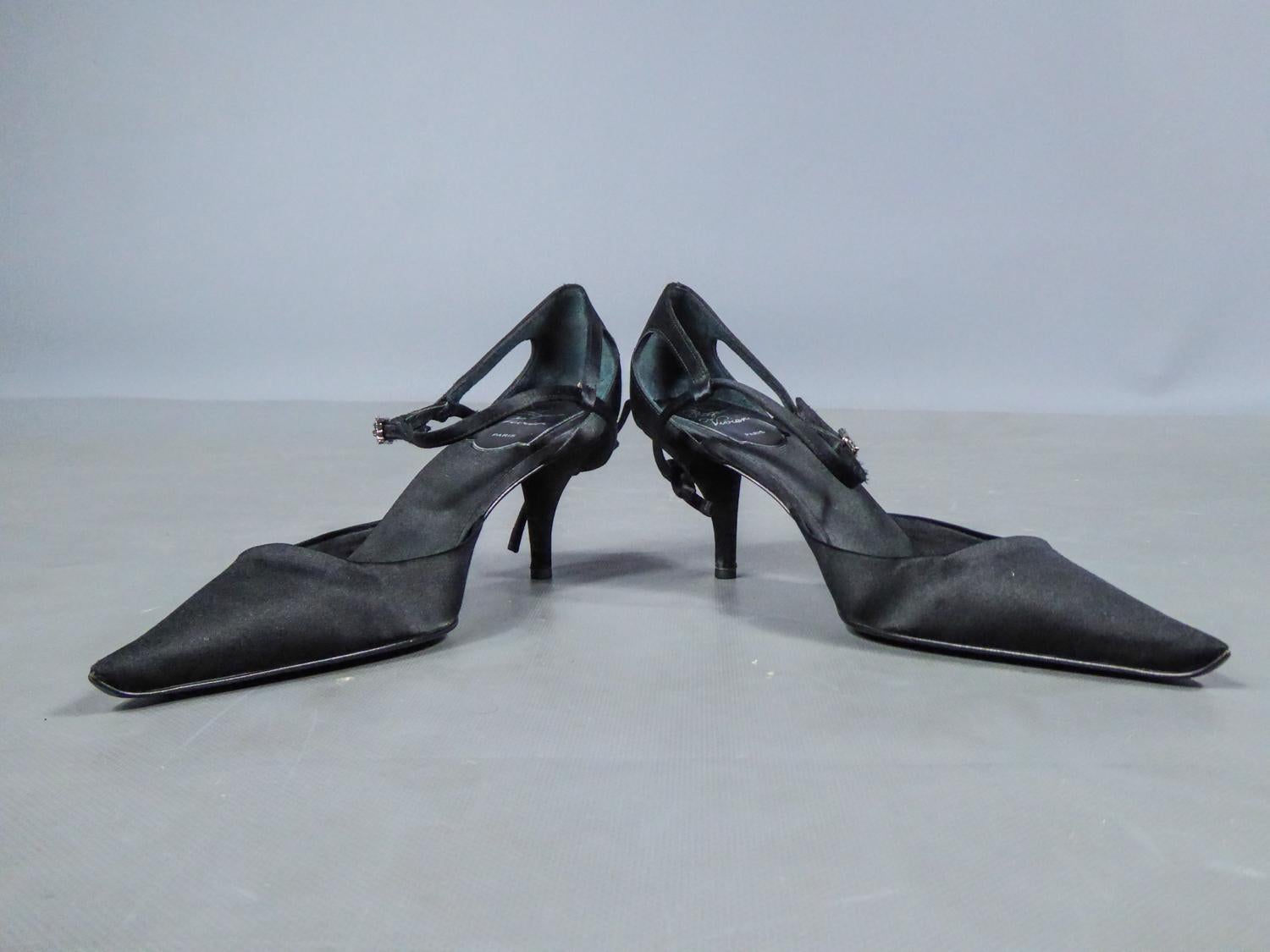 Roger Vivier - Paire de chaussures à talons de soirée, circa 2000 en vente 8