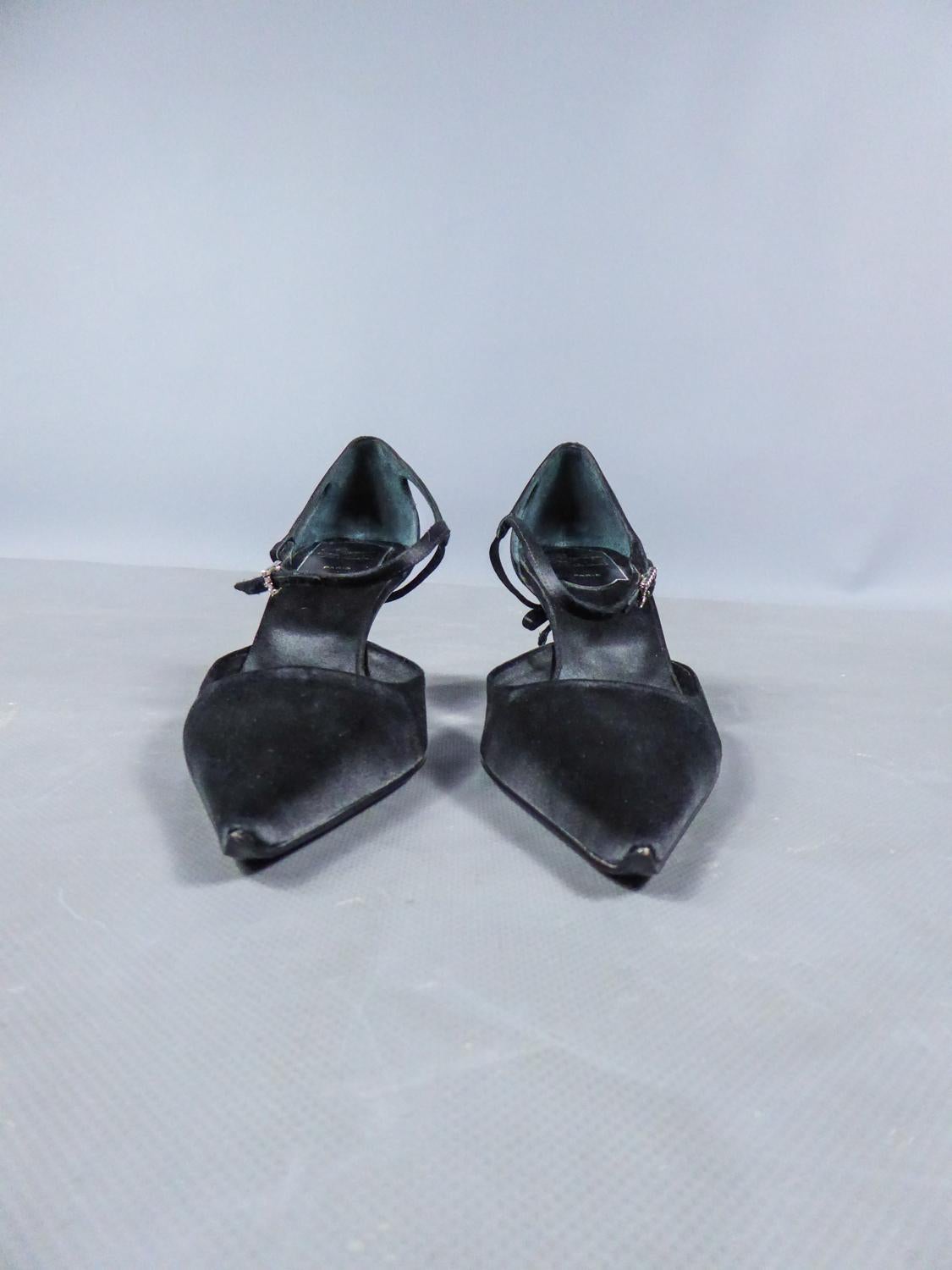 Noir Roger Vivier - Paire de chaussures à talons de soirée, circa 2000 en vente
