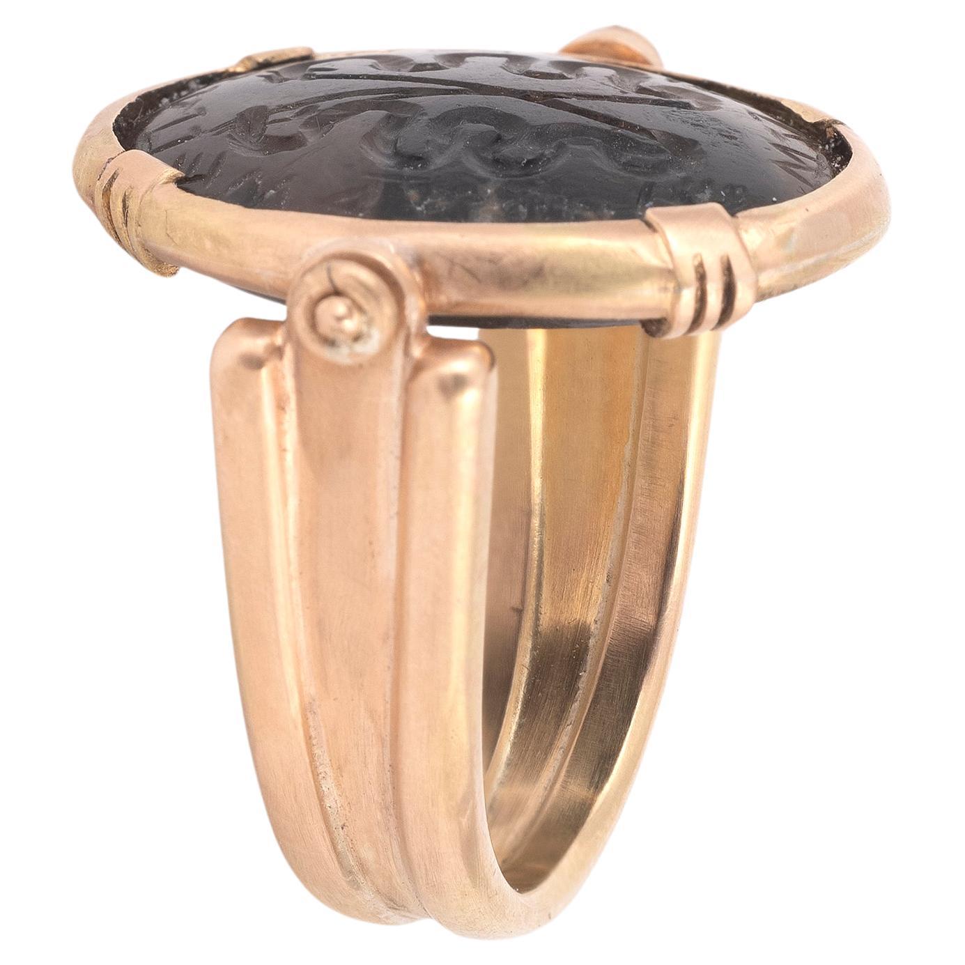 Romain classique Bague romaine gothique en agate du 3e siècle de notre ère en vente