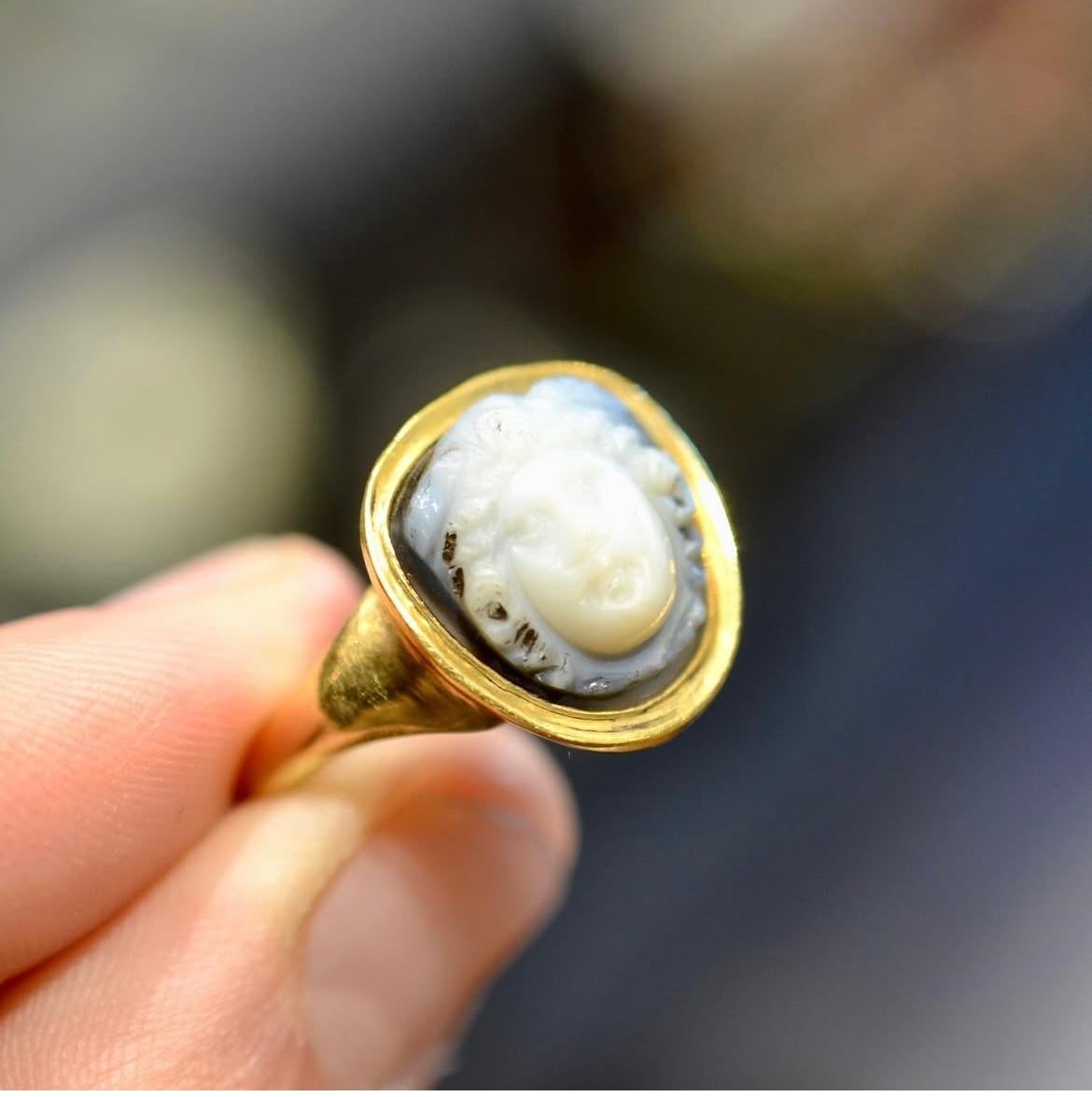 A Roman Onyx Two Layers Of Gray And Blue Cameo Of Medusa Circa 2nd Century A.D. For Sale 1