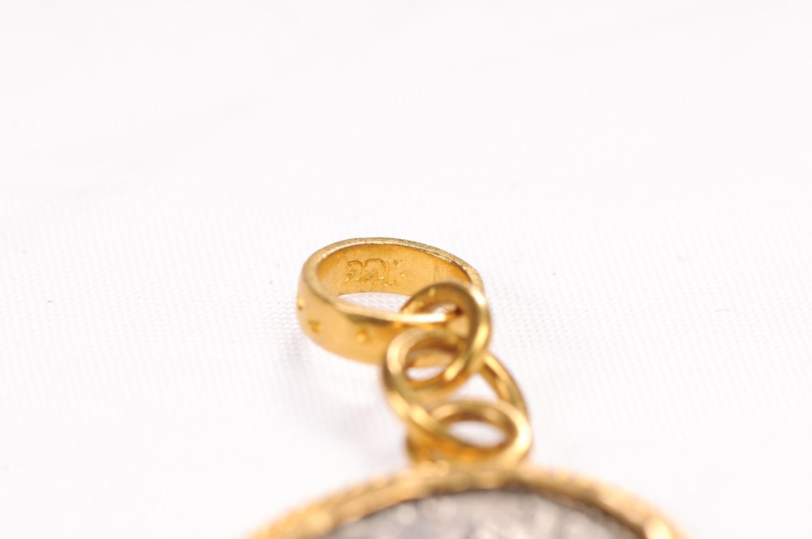 Ein römischer Silbermünz-Anhänger (pendant nur) im Angebot 7
