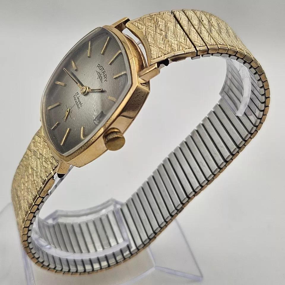 A Rotary Incabloc Gent's Wristwatch, with Rectangular Watch Head, on grey/brown For Sale 2