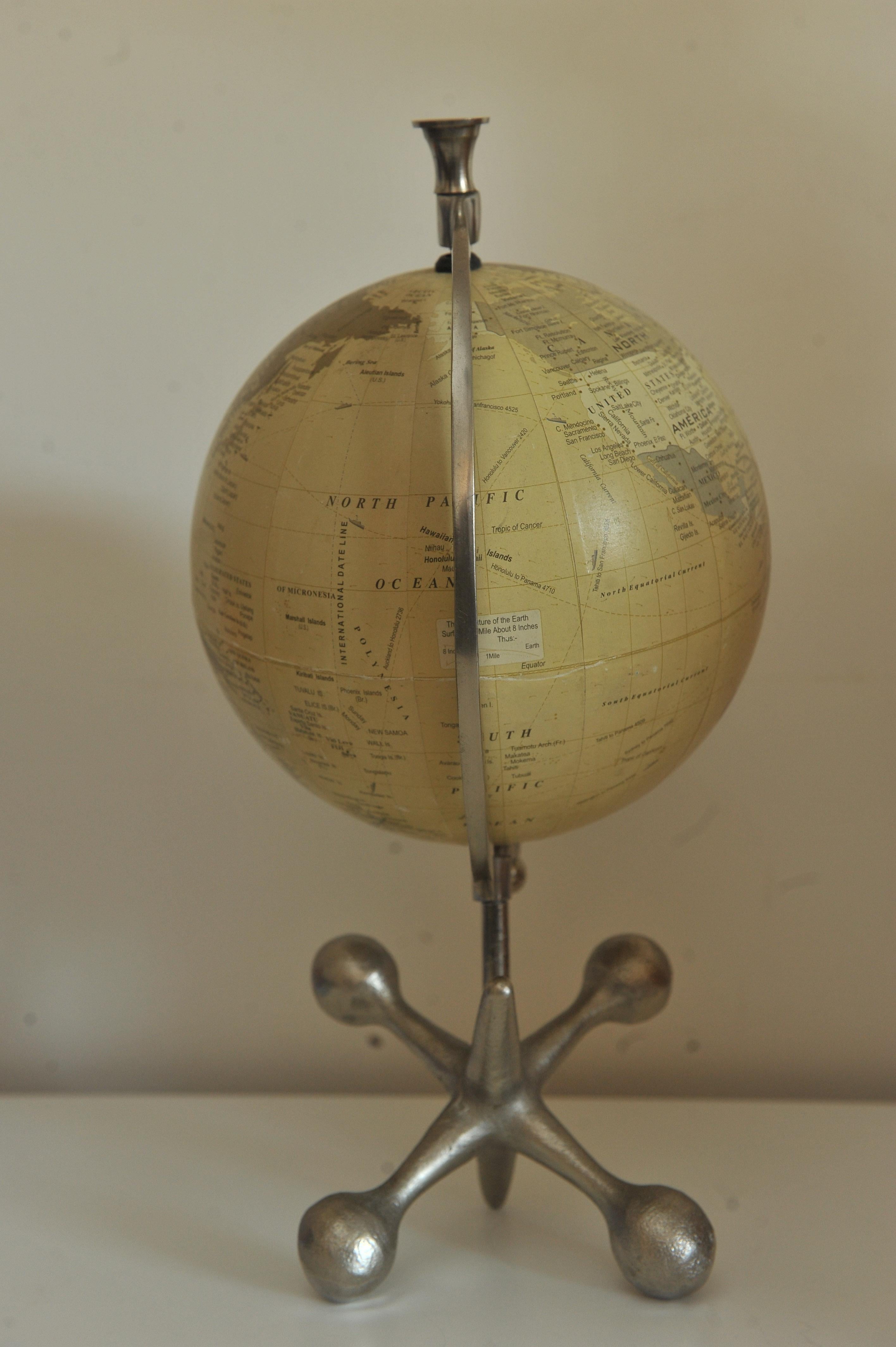 A Rotating World Globe On Metal Stand For Desk or Study For Sale 1