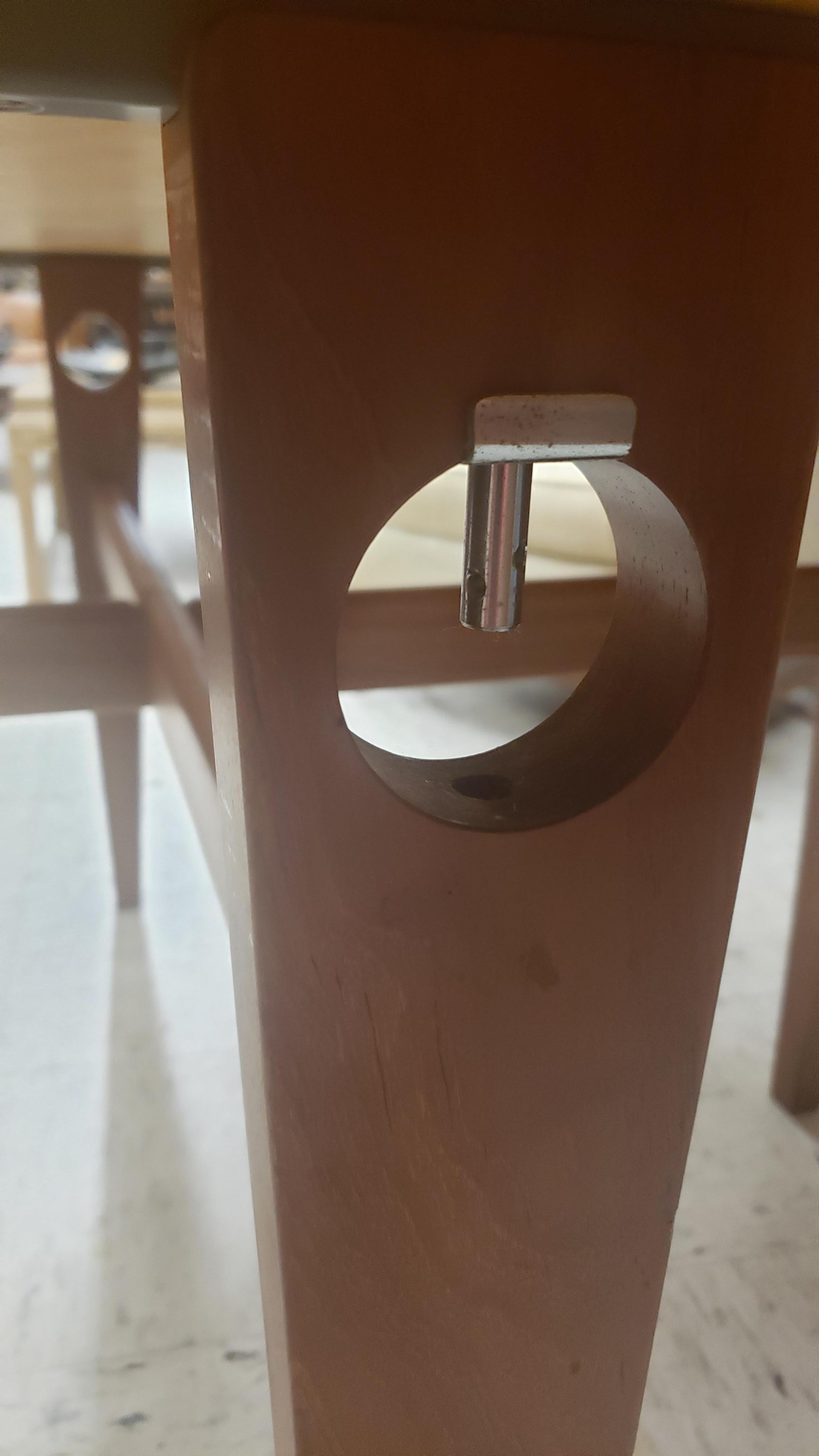 keyhole table