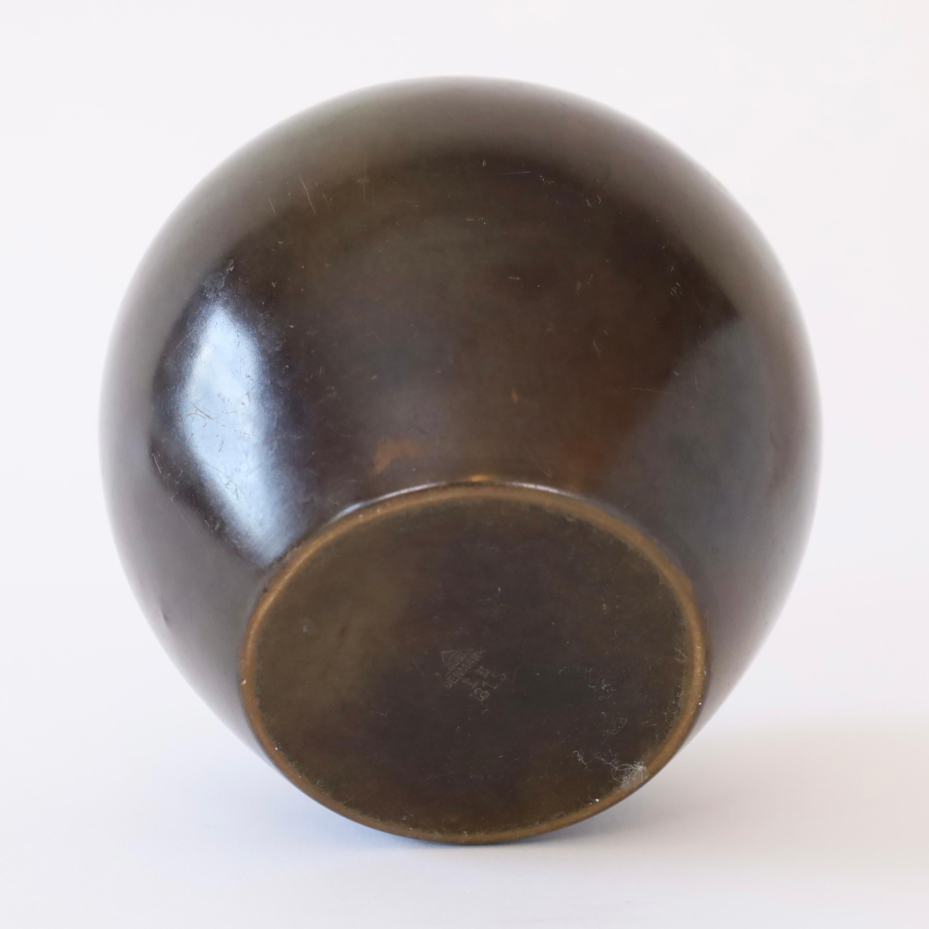 A round Just Andersen bronze vase, 1930s, Denmark For Sale 2